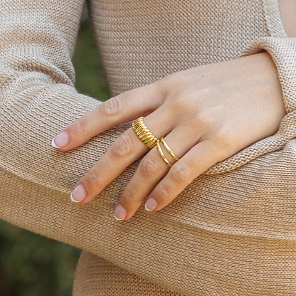 ["Everyday Band Ring ", " Gold ", " Model Image ", " Uncommon James"]
