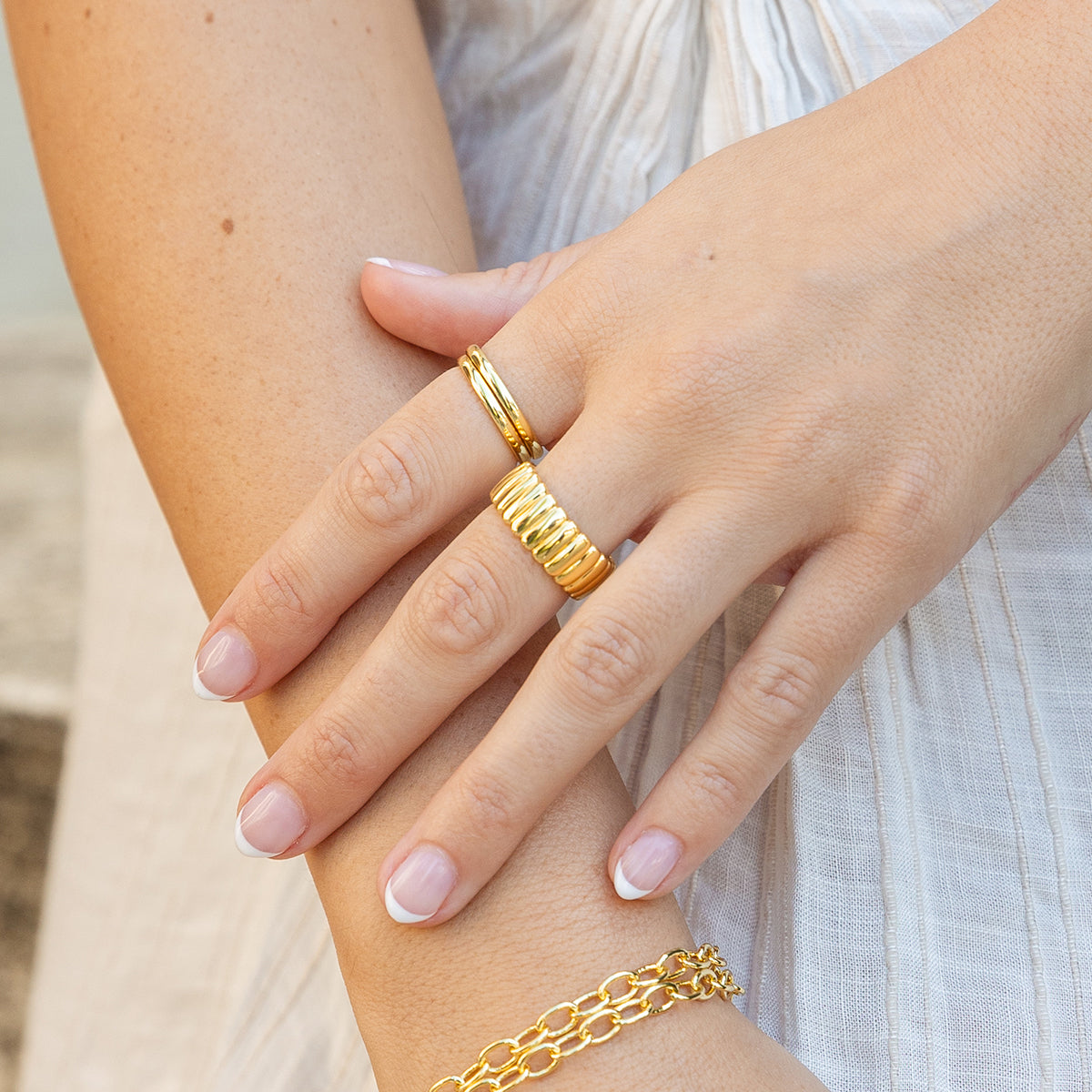 Parthenon Ribbed Ring | Gold | Model Image | Uncommon James