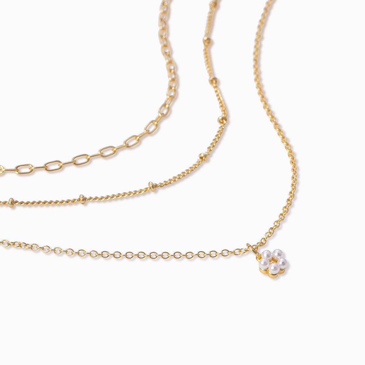 Flower Pendant Necklace | Gold | Product Detail Image | Uncommon James
