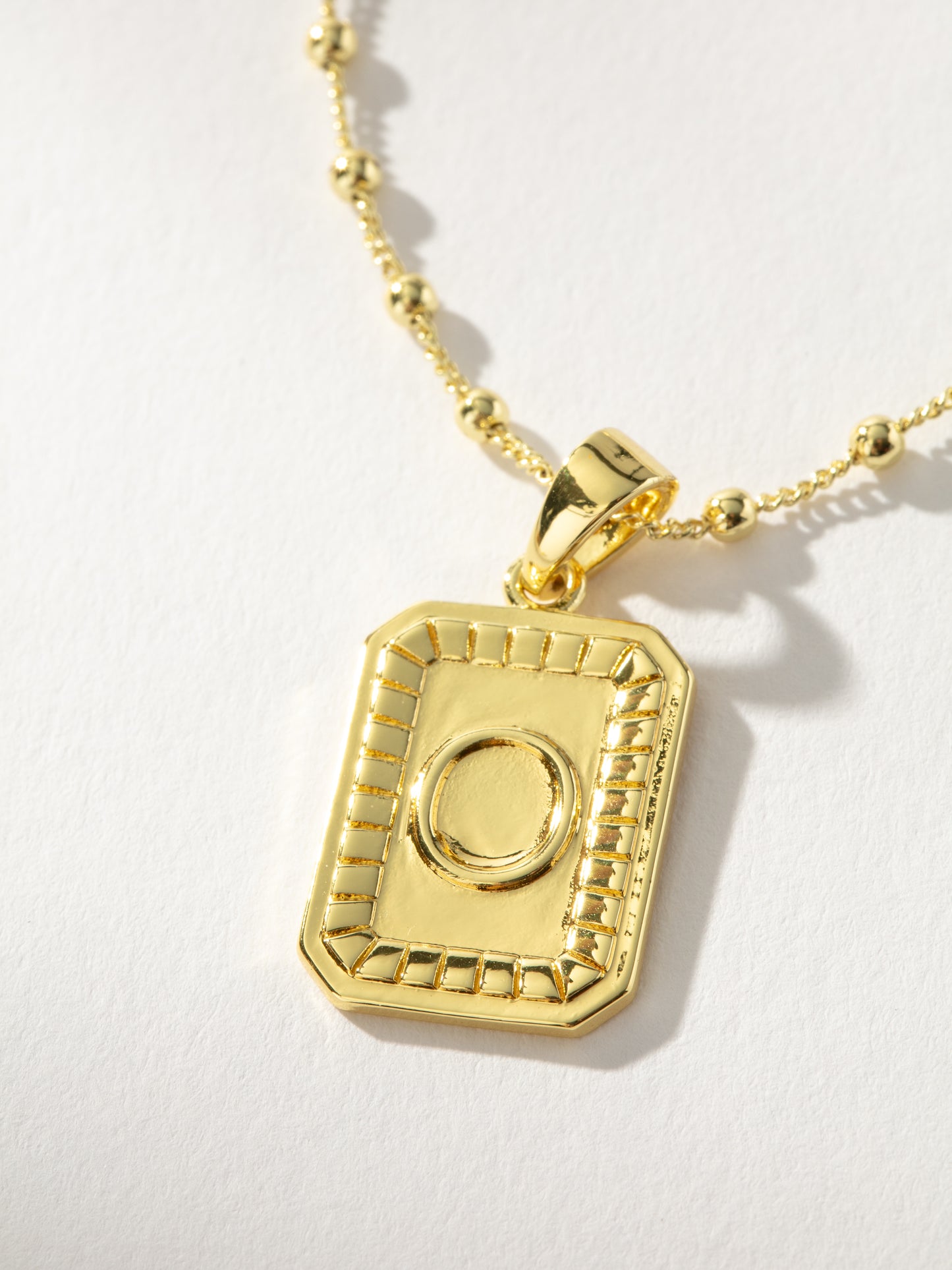 Sur Necklace | Gold O | Product Image | Uncommon James
