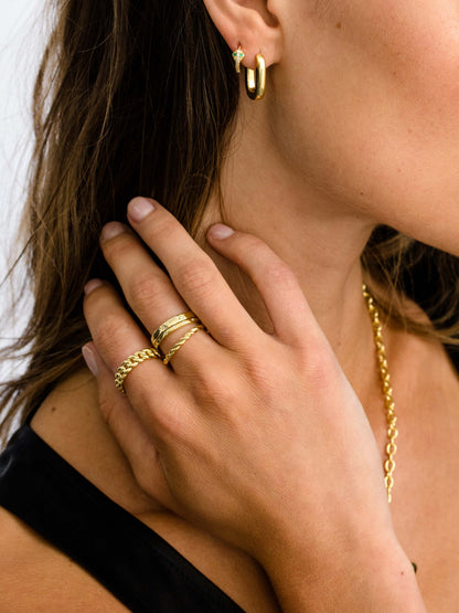 ["Tigris Ring ", " Gold ", " Model Image ", " Uncommon James"]