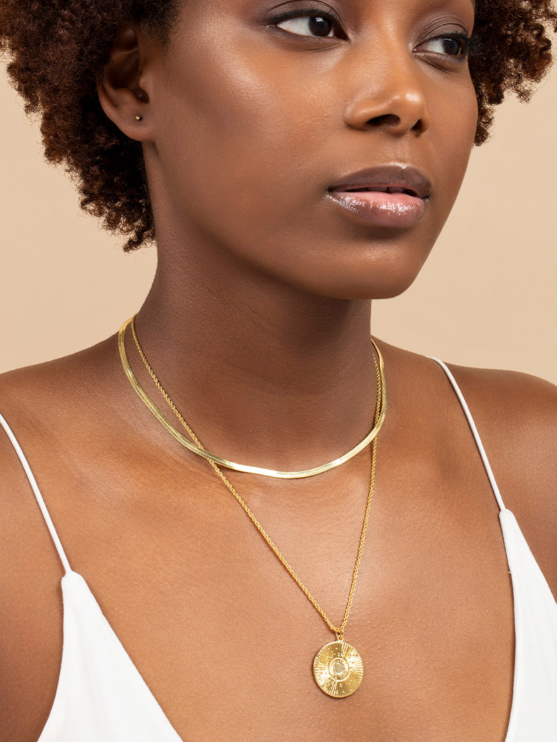 Simple Beauty Necklace | Gold | Model Image | Uncommon James