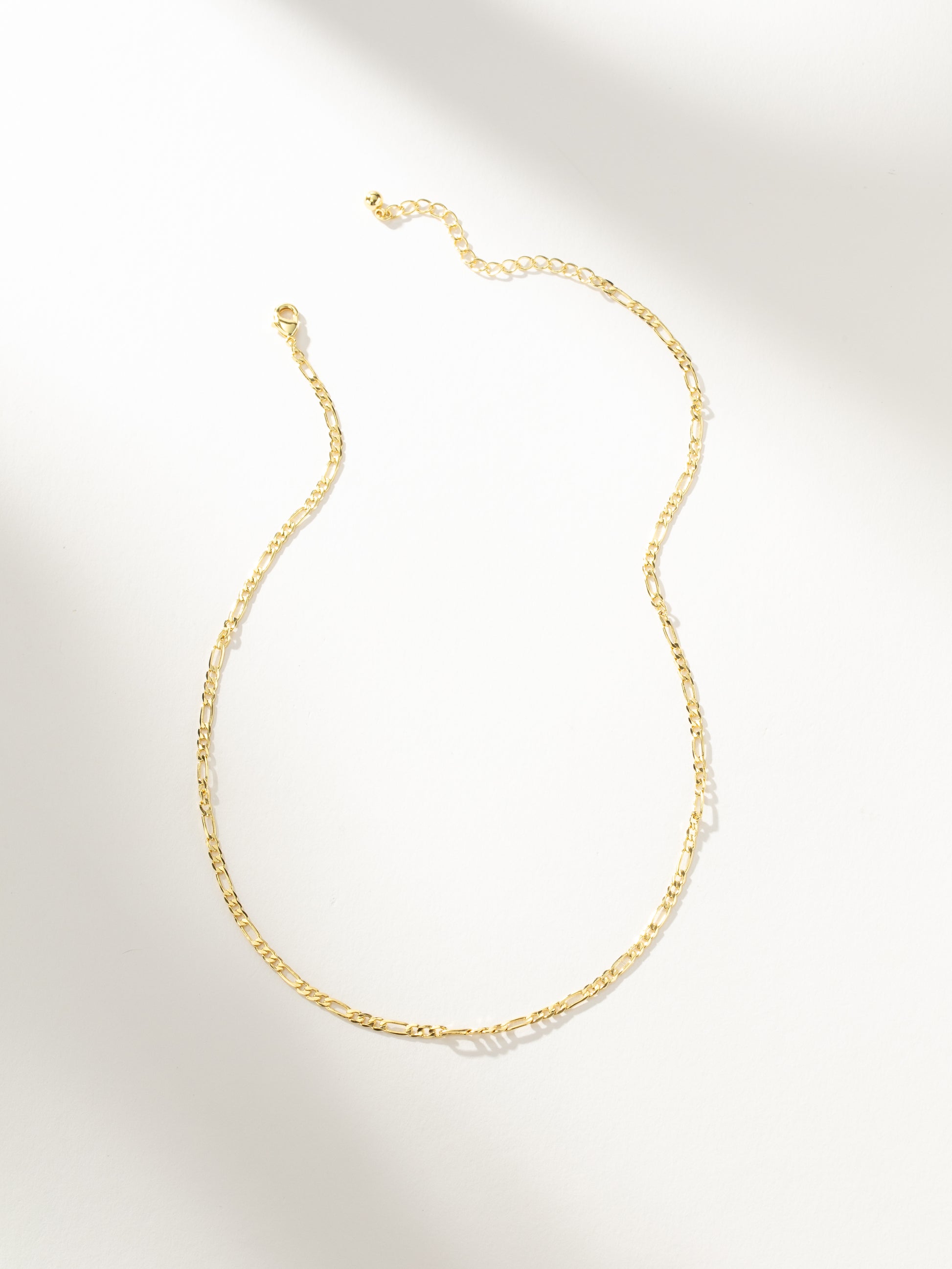 Yacht Necklace | Gold | Product Image | Uncommon James