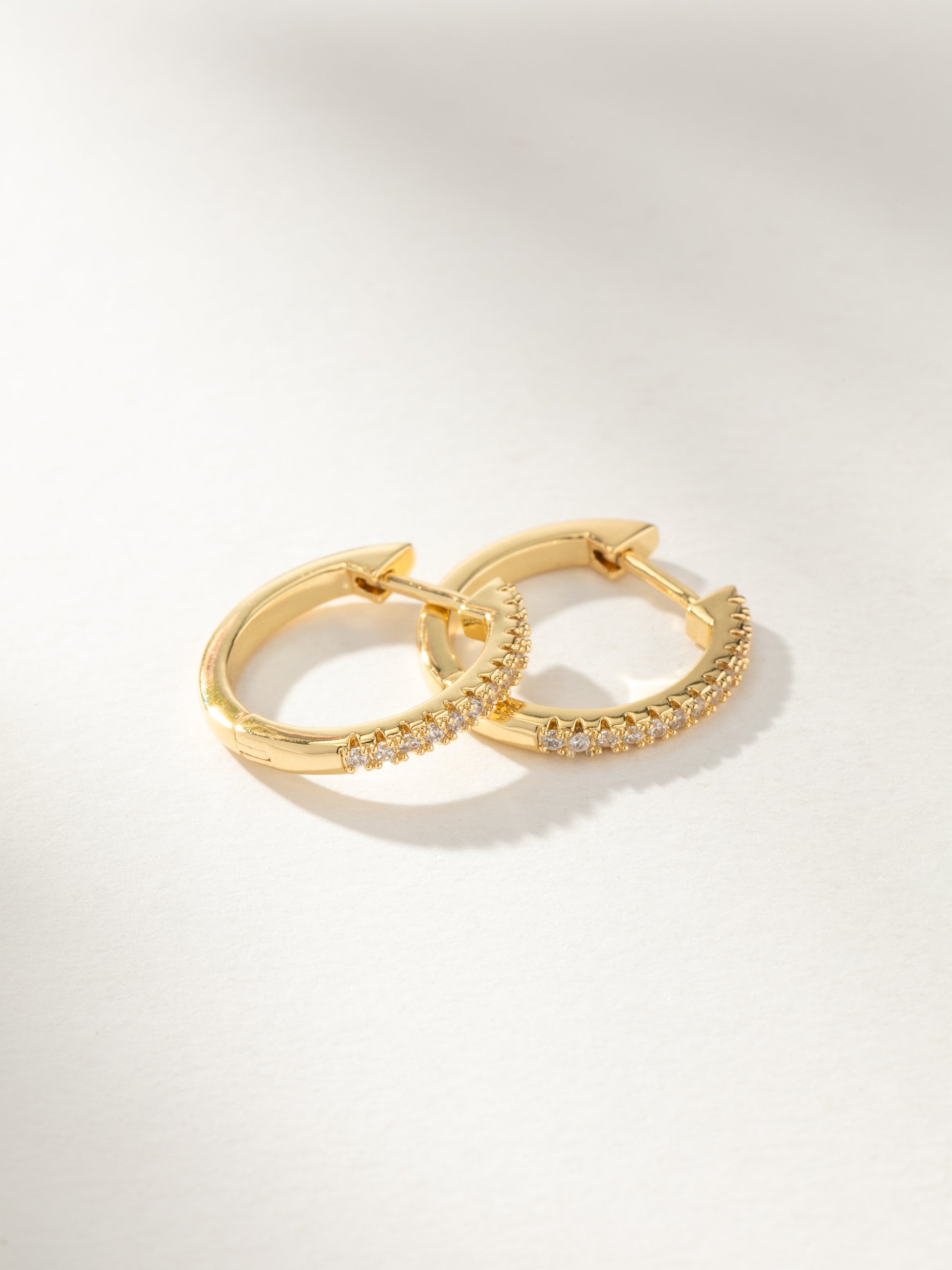 Tiny Huggies | Gold Clear  /  Medium | Product Image | Uncommon James