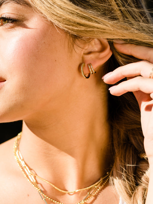 Tiny Huggies | Gold Clear | Campaign Image | Uncommon James