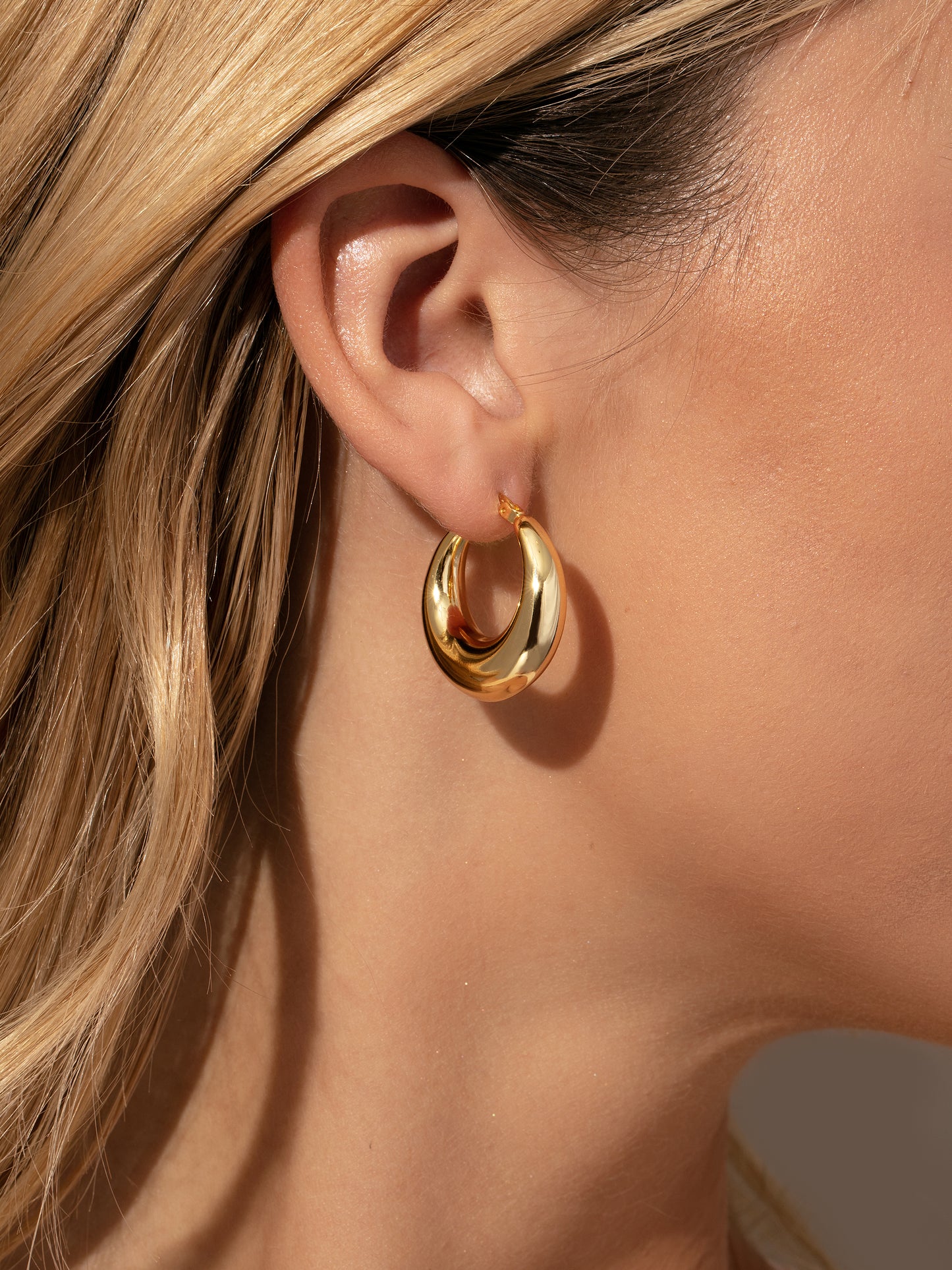 Rare Hoop Earrings | Gold | Model Image 2 | Uncommon James