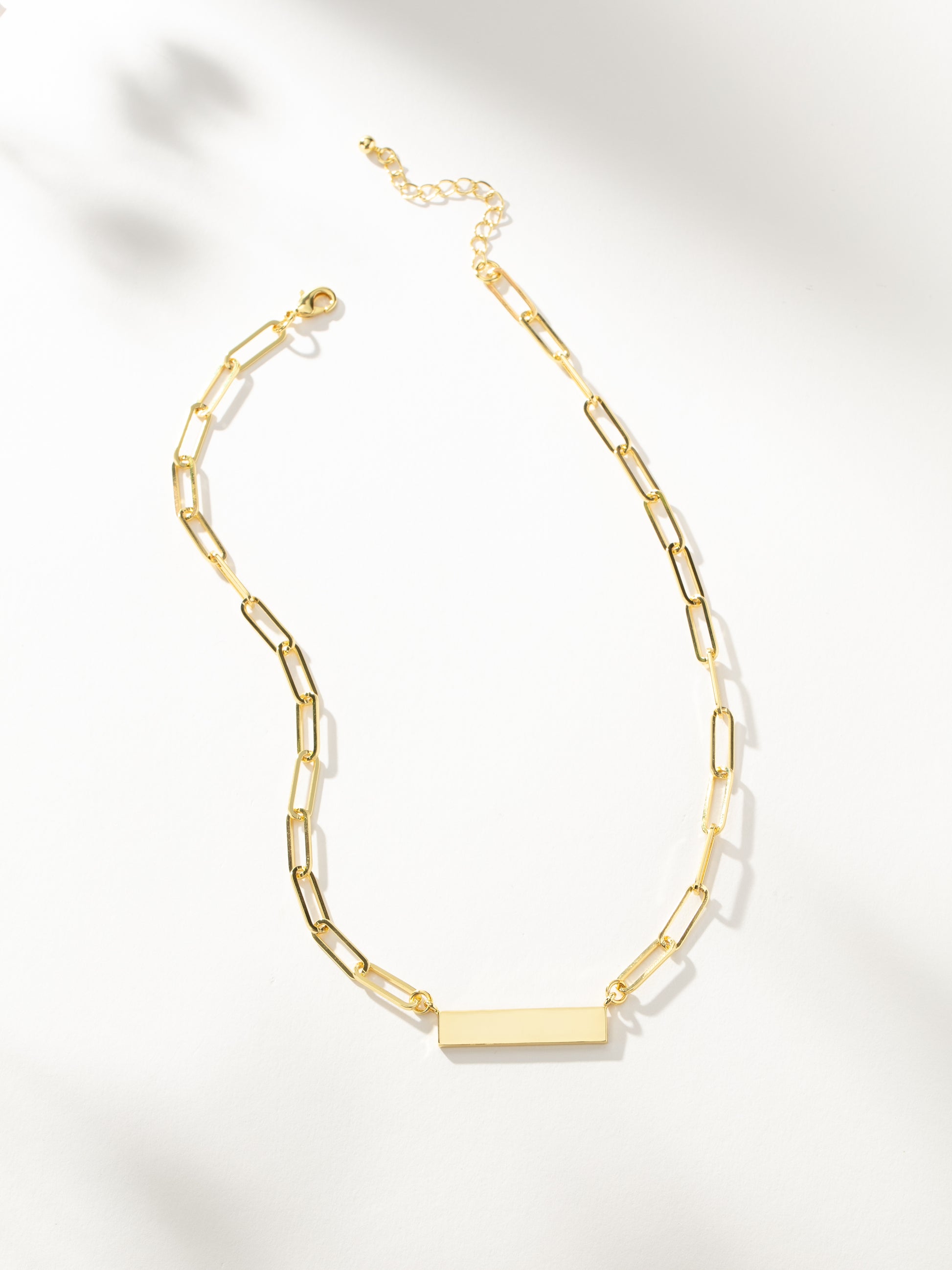 Uncommon James Engravable Chain and Bar Necklace in Gold