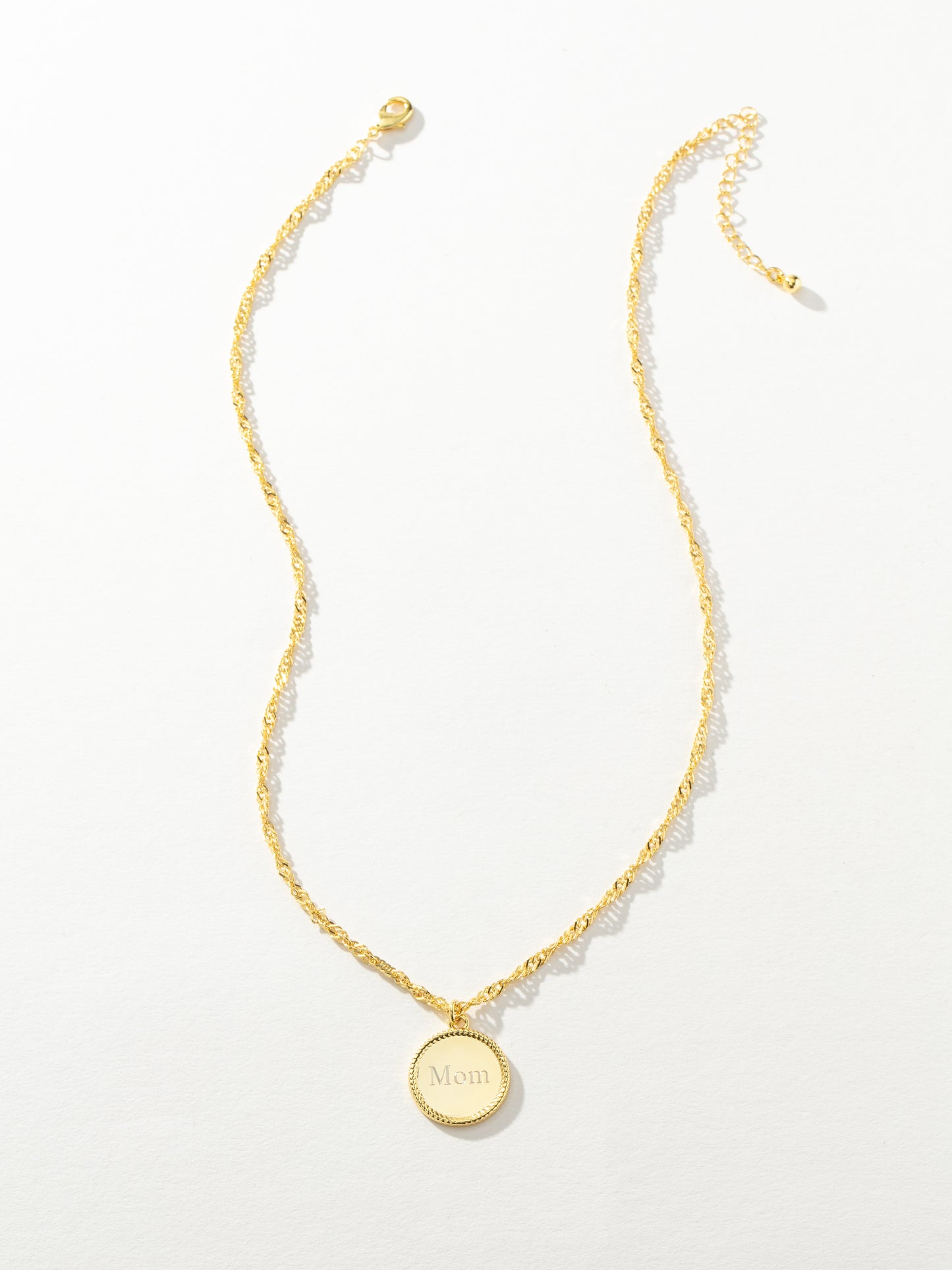 Mom Pendant Necklace
