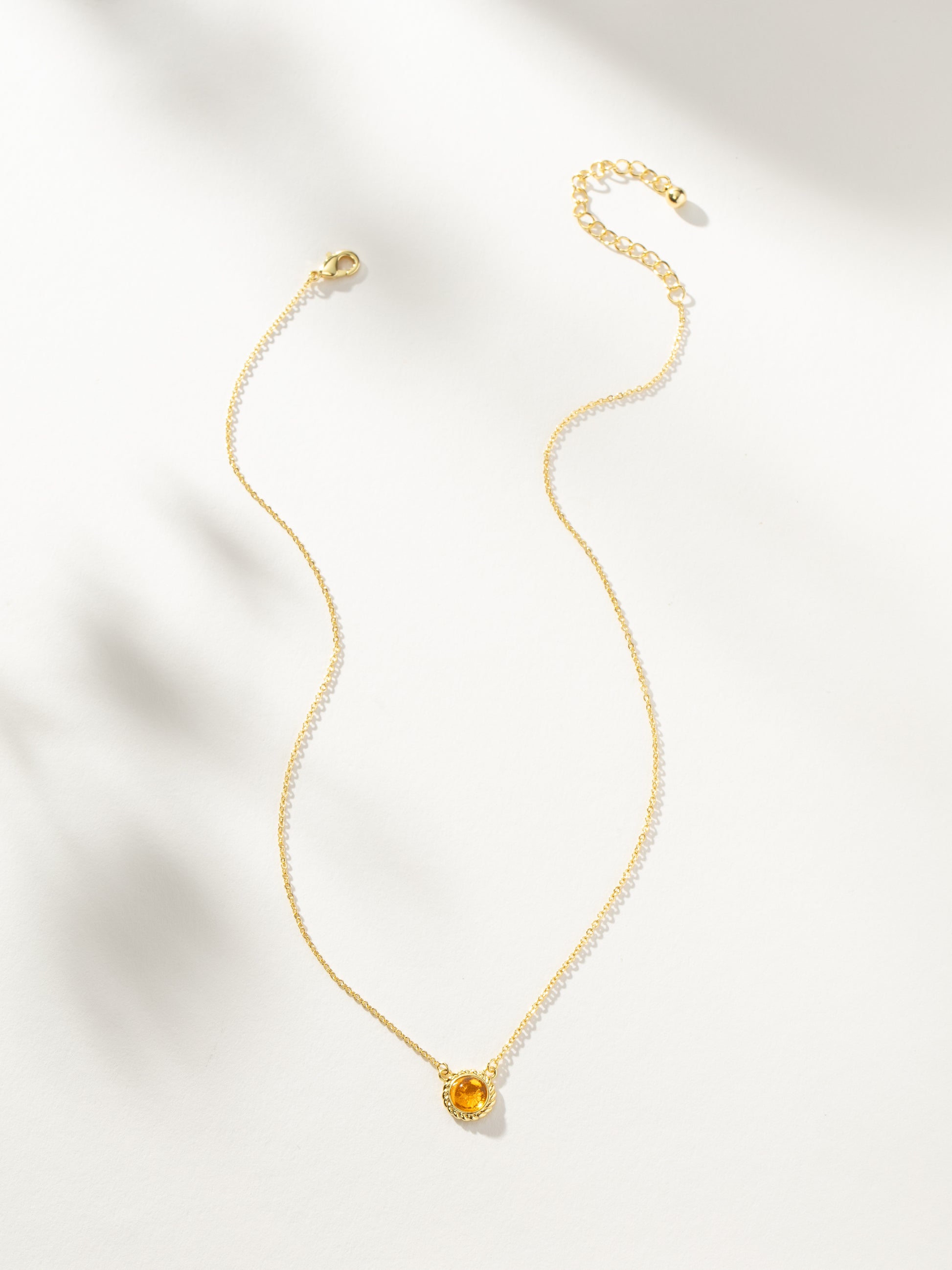 Wonderland Necklace | Gold | Product Image | Uncommon James