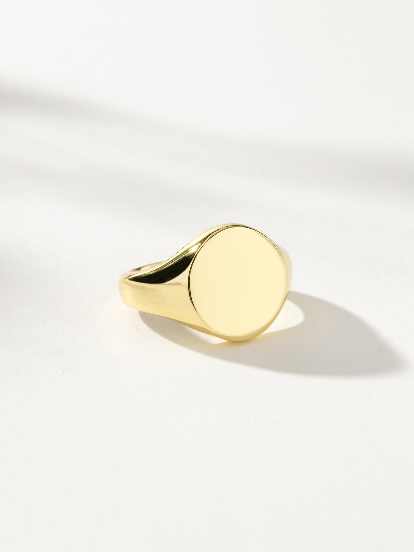 Signet Ring | Gold | Product Image | Uncommon James