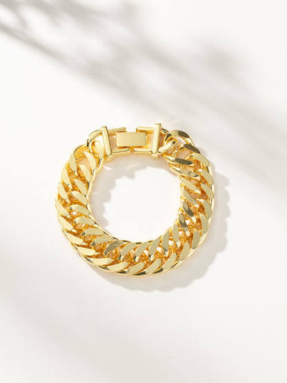 Bold Move Chain Bracelet | Gold | Product Image | Uncommon James