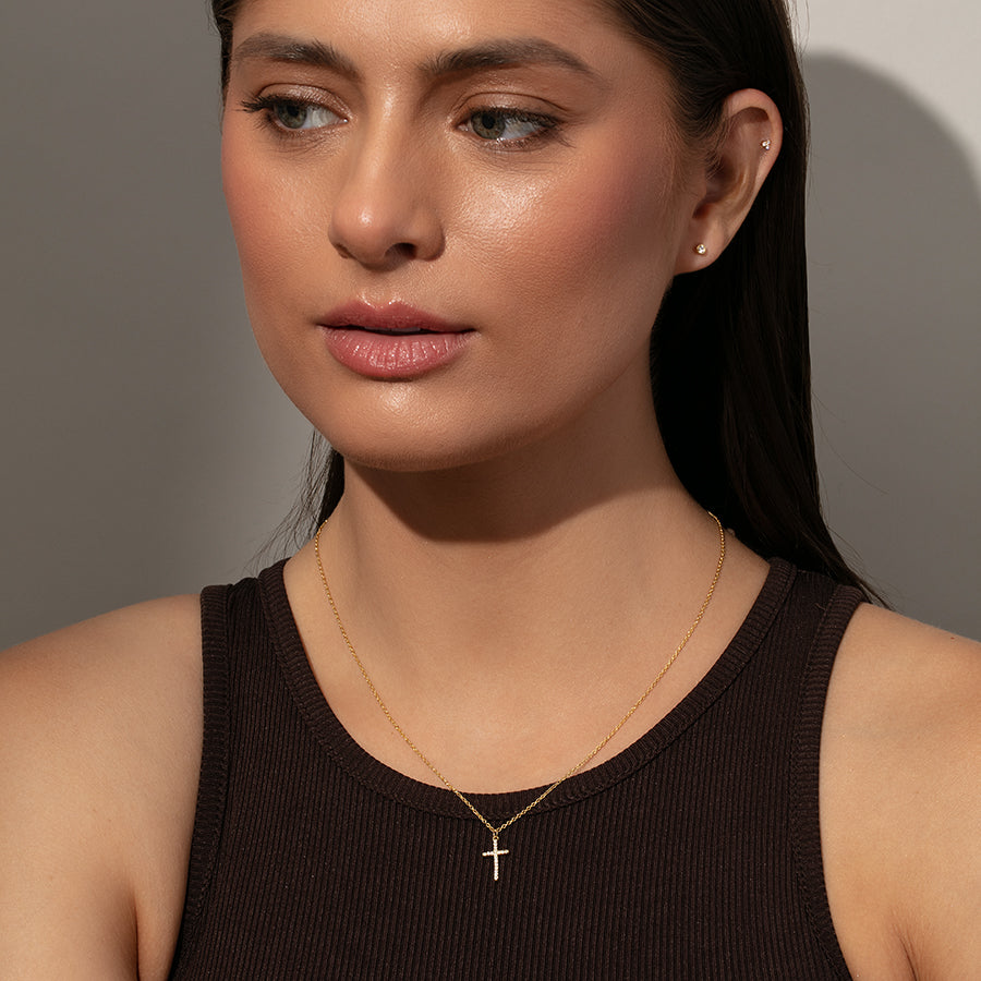 Clover Charm Necklace | Quatrefoil Design | 14K Gold | Pave Diamonds -  Lexie Jordan Jewelry