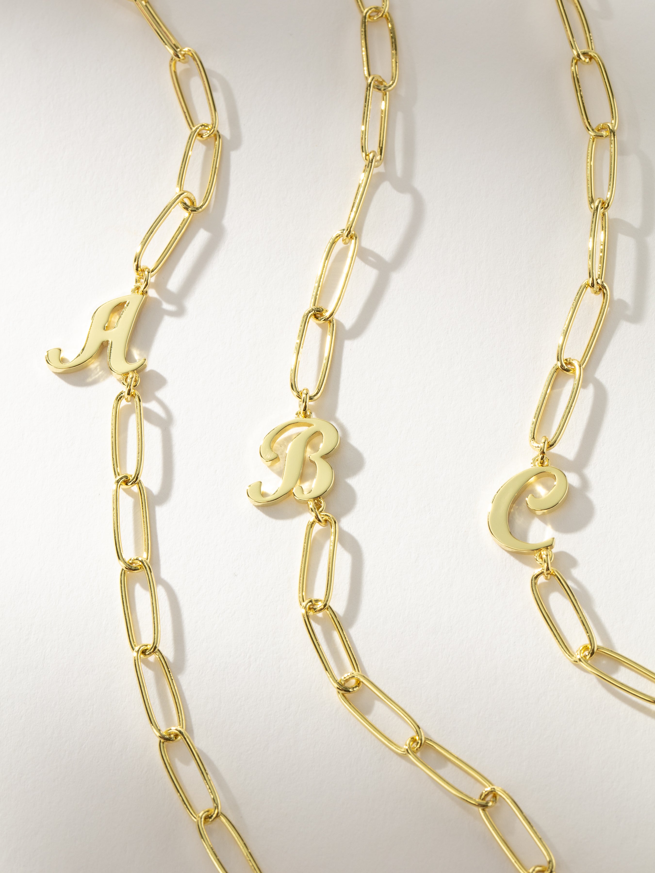 Cursive letter chain online