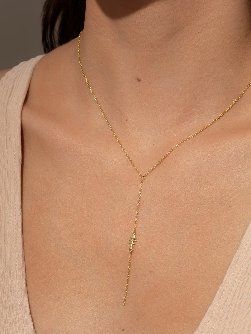 Fish Bone Lariat Necklace | Gold | Model Image | Uncommon James