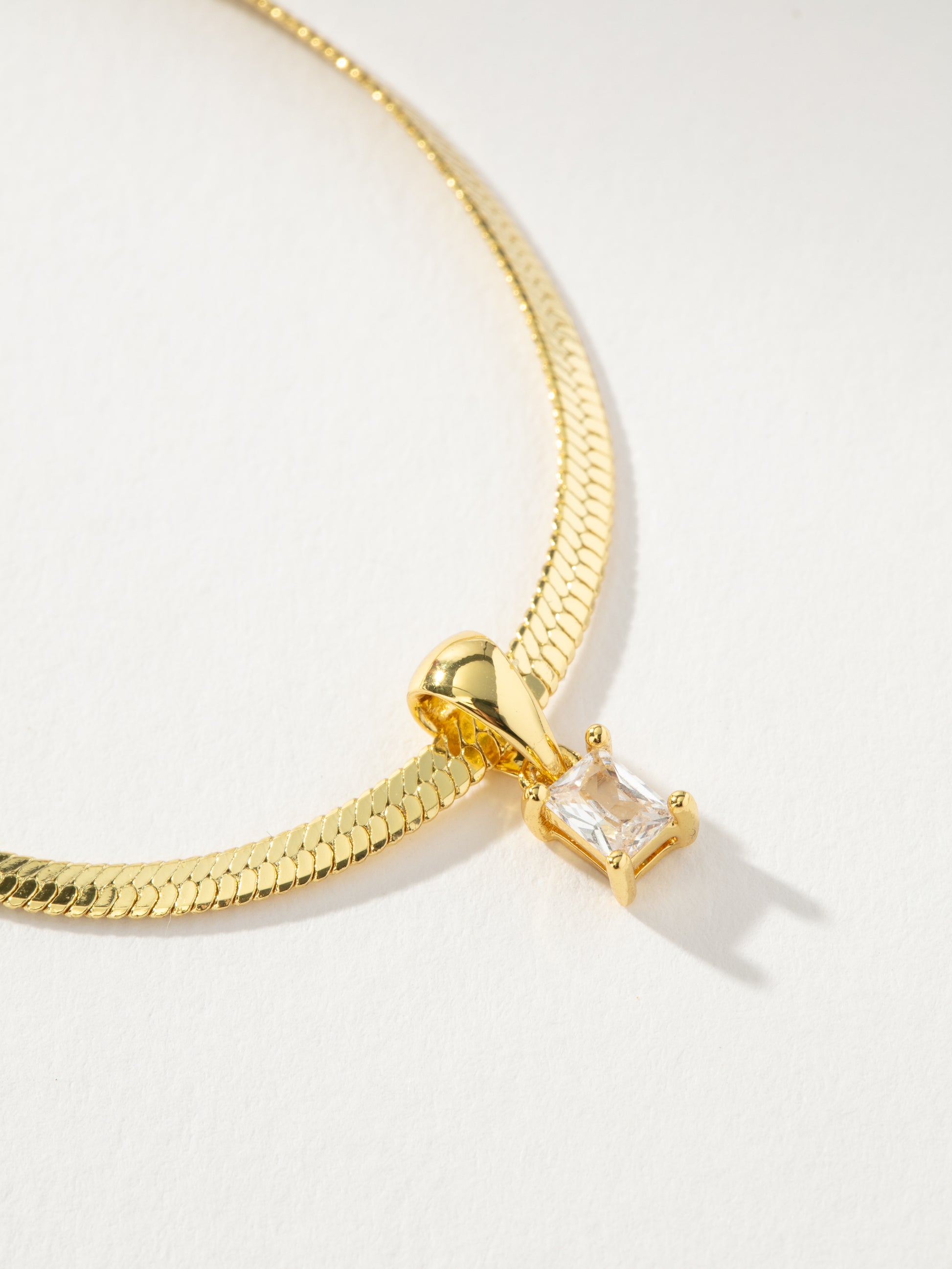 Work It Herringbone Chain Necklace | Gold | Product Detail Image | Uncommon James