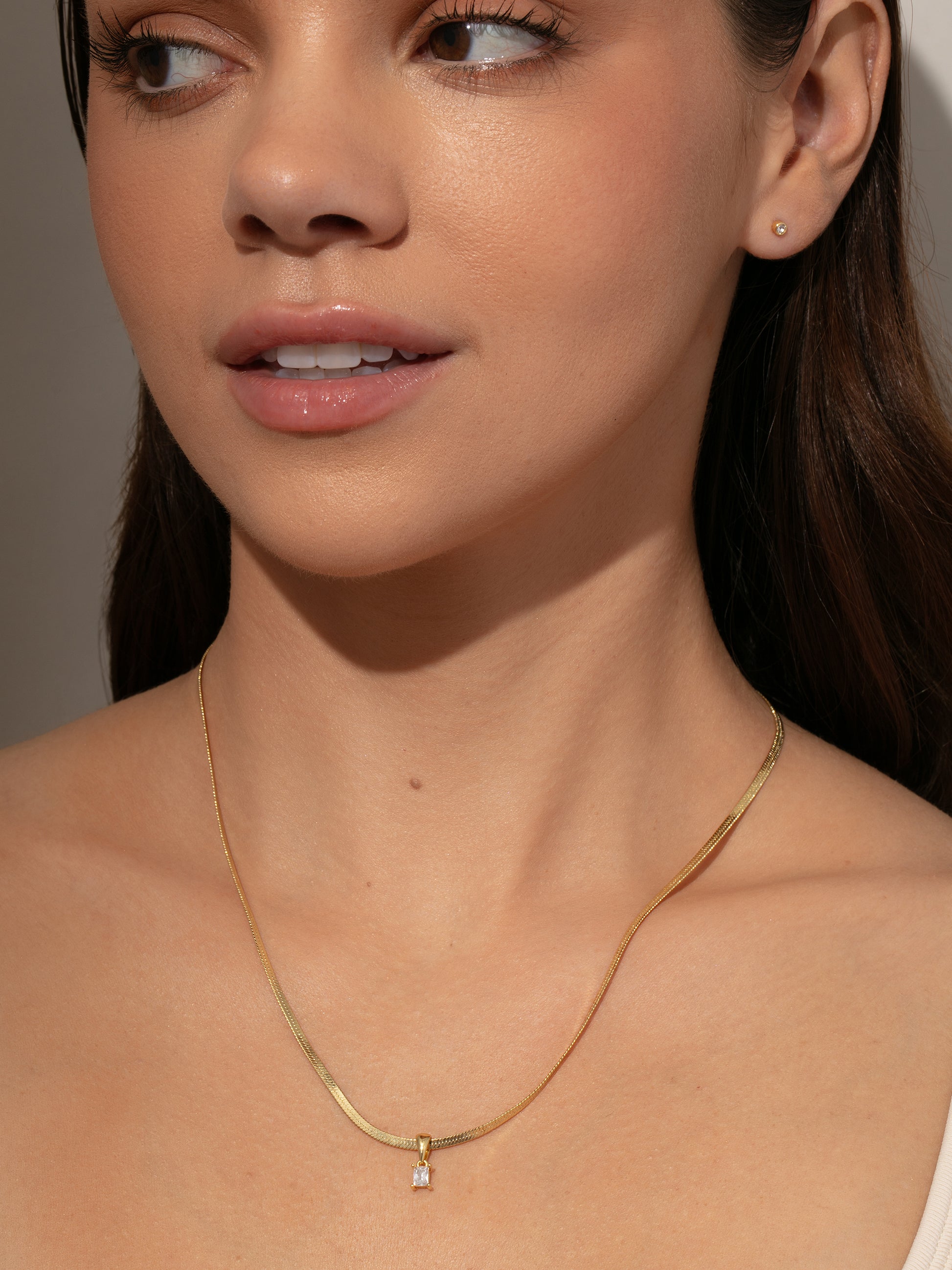 Work It Herringbone Chain Necklace | Gold | Model Image | Uncommon James