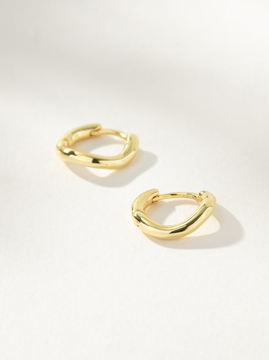 Curve Huggie Earrings | Gold | Product Image | Uncommon James