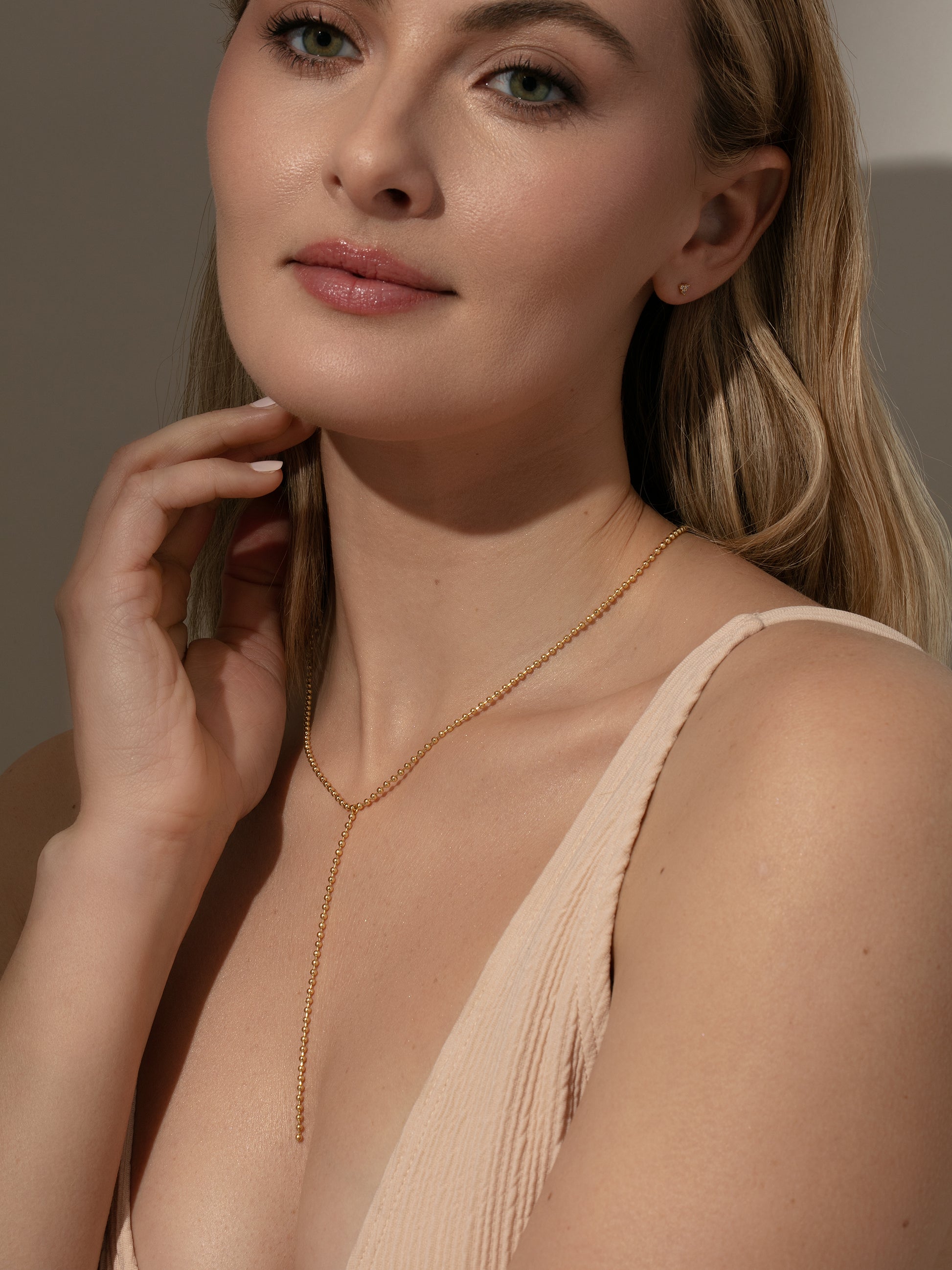 Ball Chain Lariat Necklace | Gold | Model Image | Uncommon James