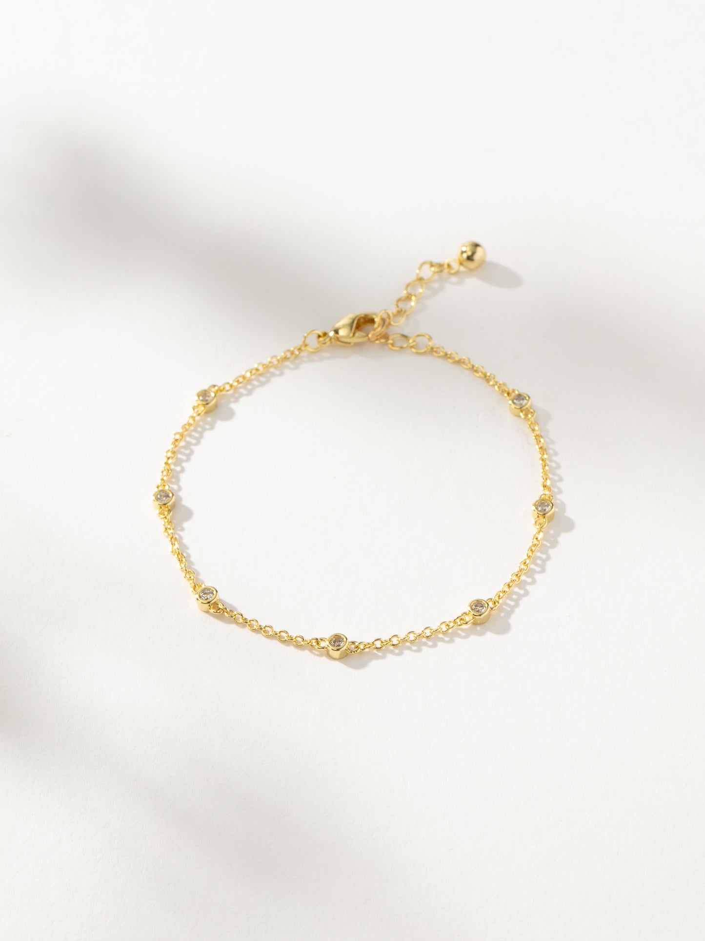 Everyday Glam Bracelet | Gold | Product Image | Uncommon James