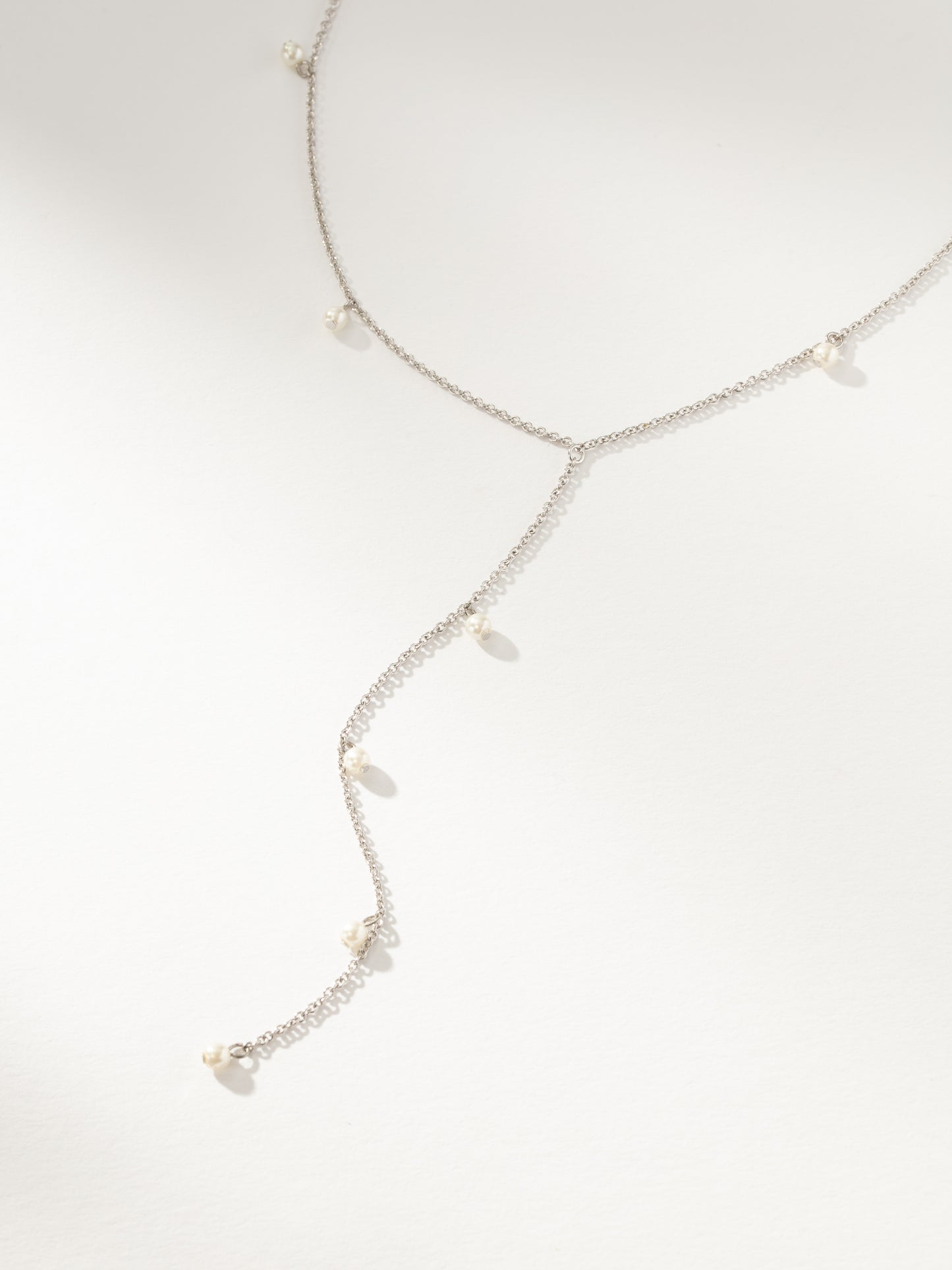 Pearl Lariat Necklace | Silver | Product Image | Uncommon James