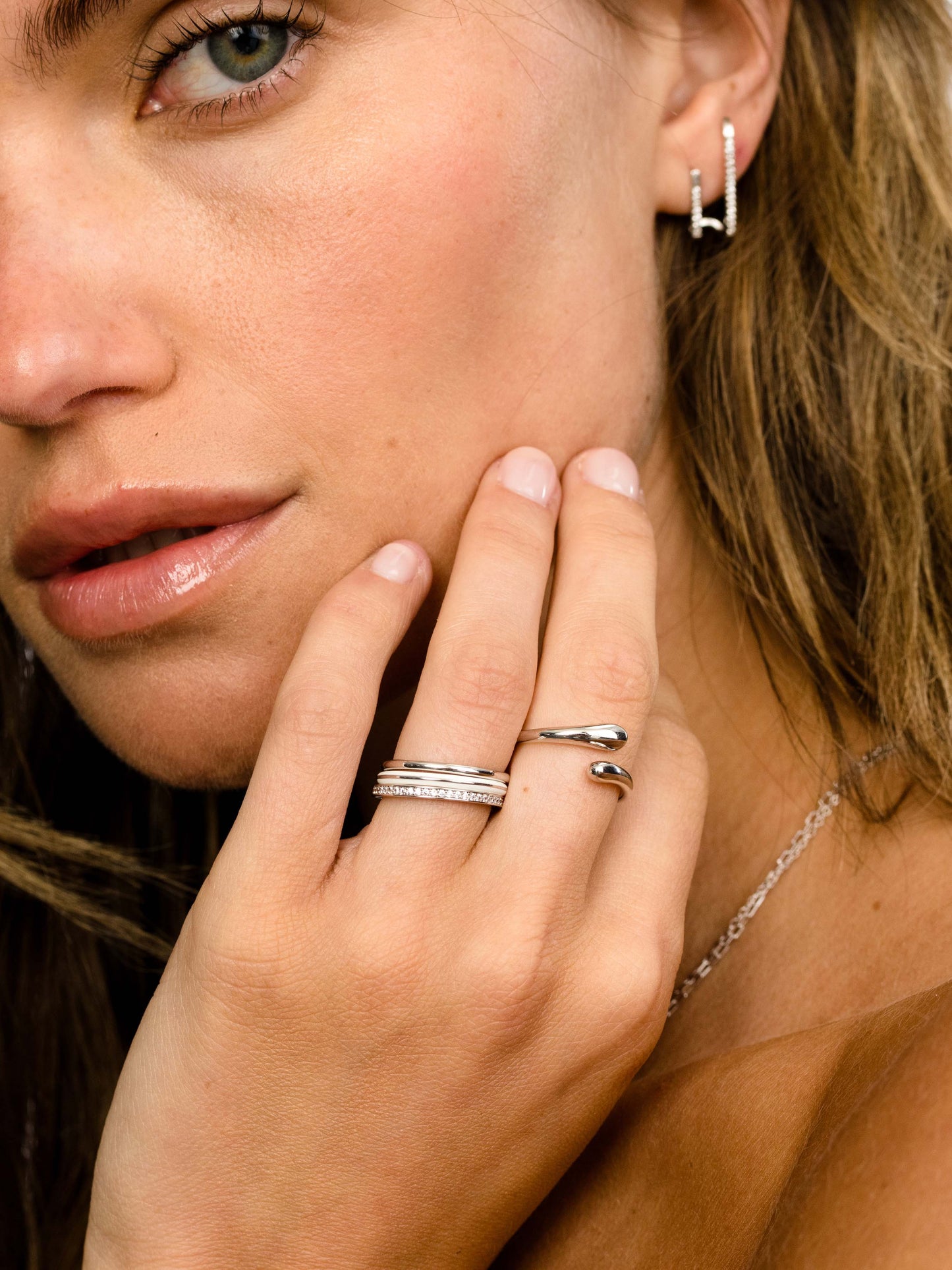 Unbothered Asymmetrical Ring | Silver | Model Image | Uncommon James