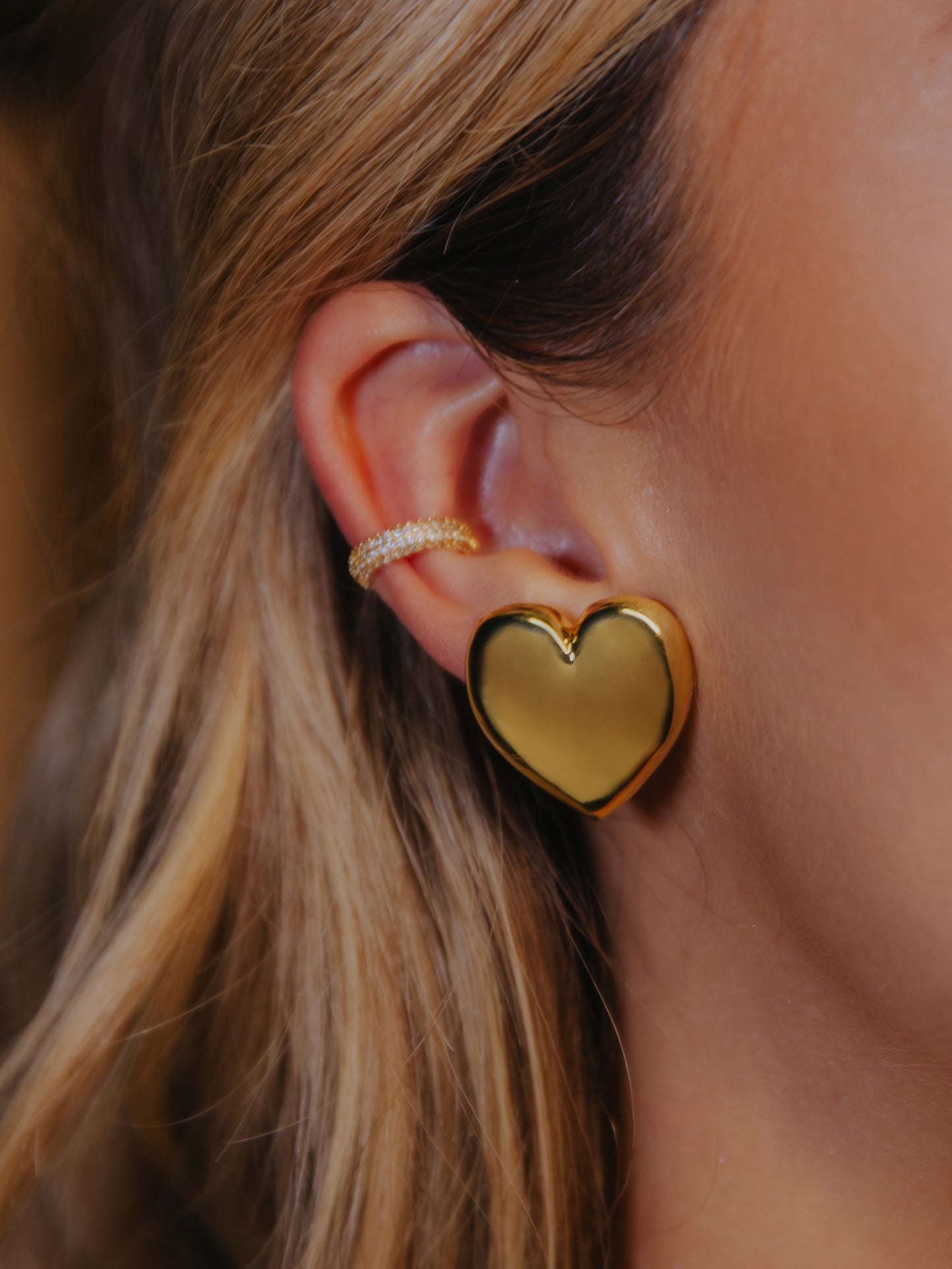 High Shine Ear Cuff | Gold | Campaign Image | Uncommon James