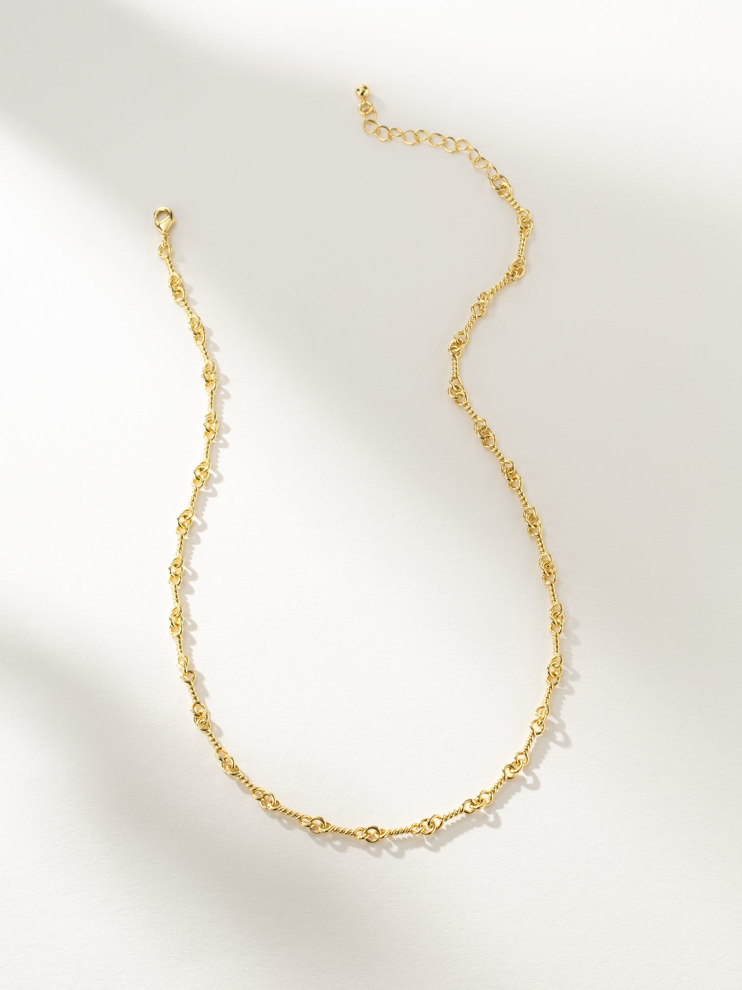 Break Free Chain Necklace | Gold | Product Image | Uncommon James