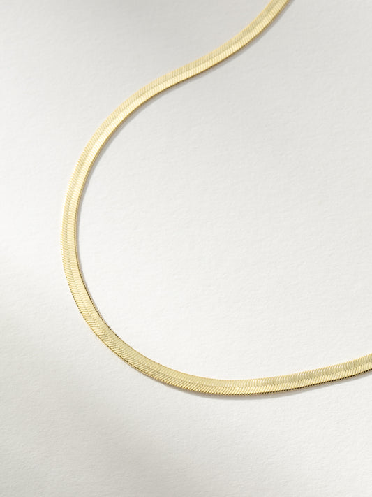 Bossy Herringbone Chain Necklace | Gold | Product Image | Uncommon James