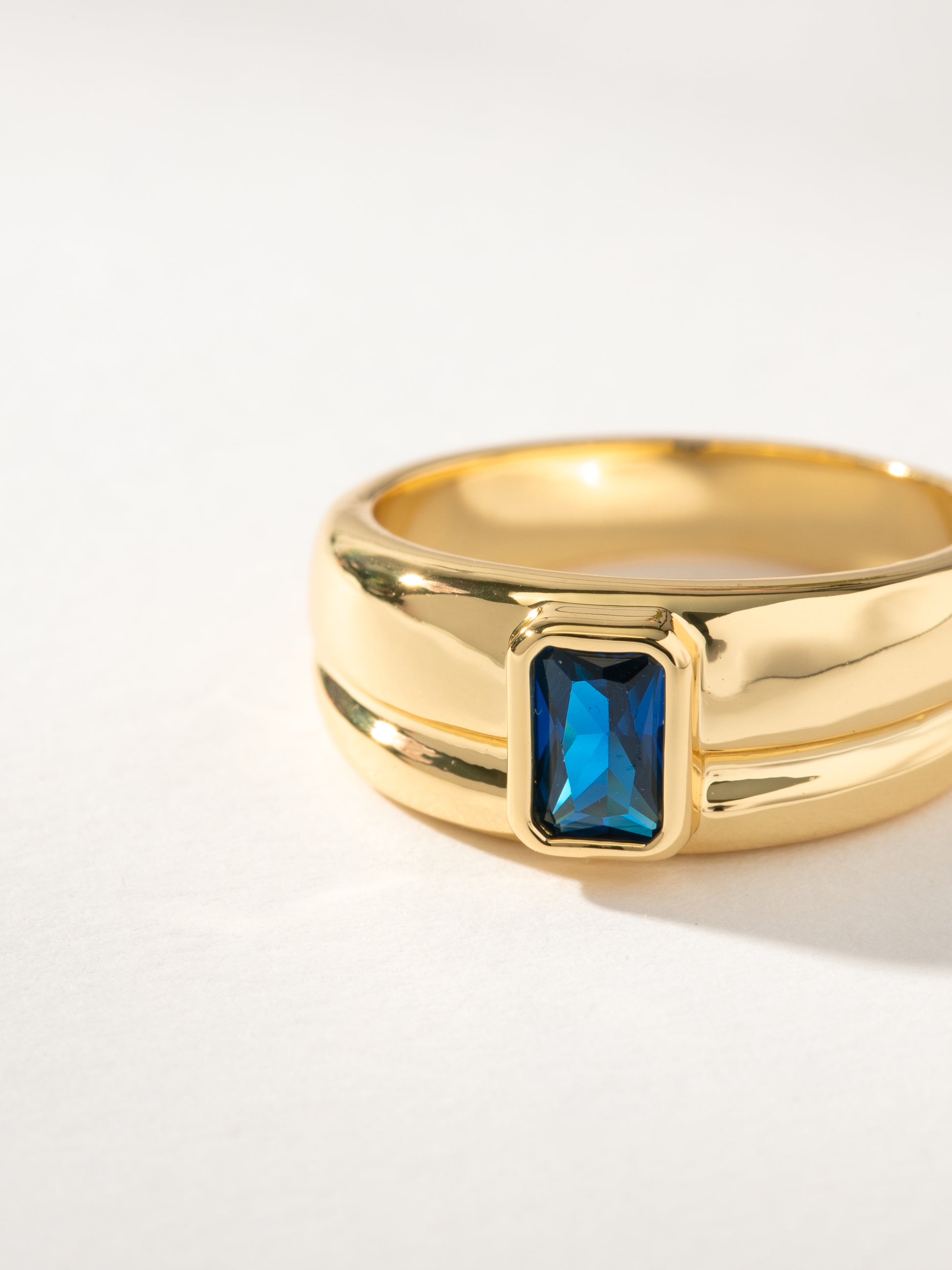 Birthstone Ring | Gold September | Product Image Detail | Uncommon James