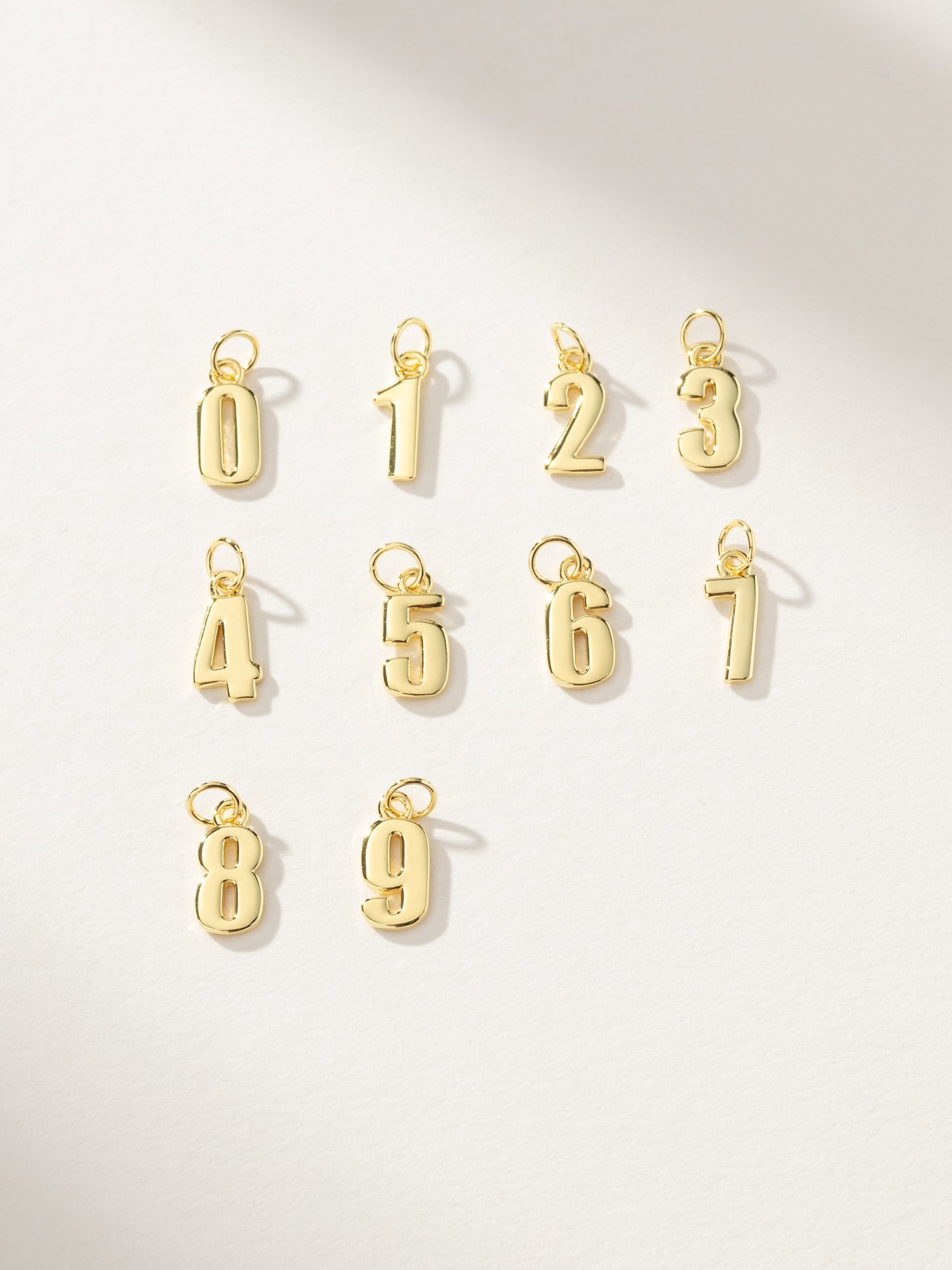 Star Player Charm | Gold | Group Image | Uncommon James