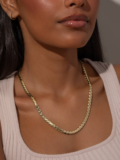 Going Out Chain Necklace | Gold | Model Image | Uncommon James
