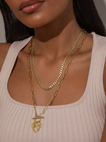 ["Lovely Layered Chain Necklace ", " Gold ", " Model Image ", " Uncommon James"]