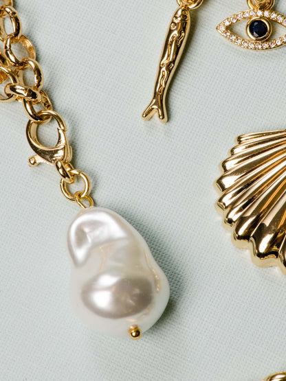 ["Baroque Pearl Charm"]