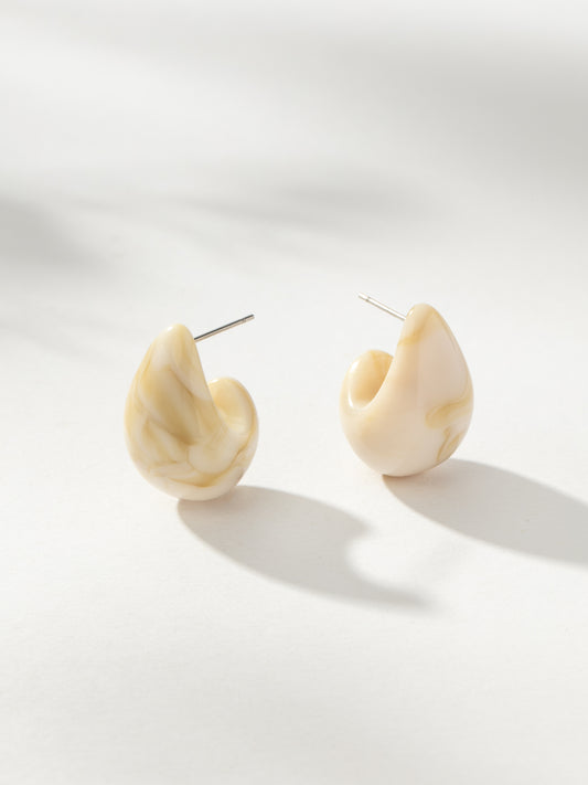 Beachy Teardrop Stud Earrings