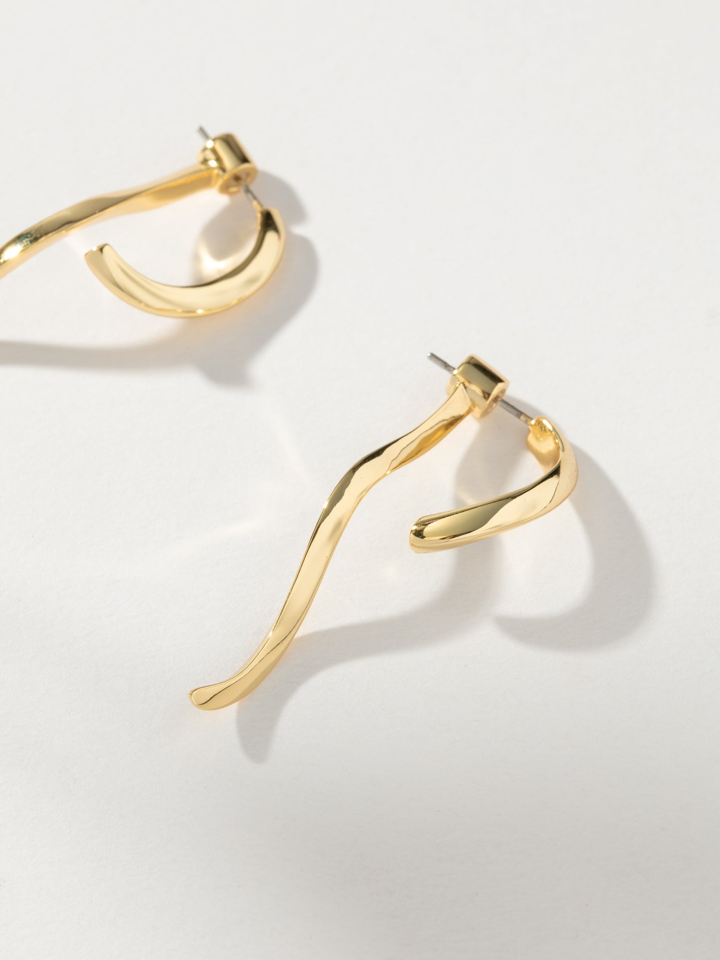 Wonderwall Ear Jacket | Gold | Product Image | Uncommon James