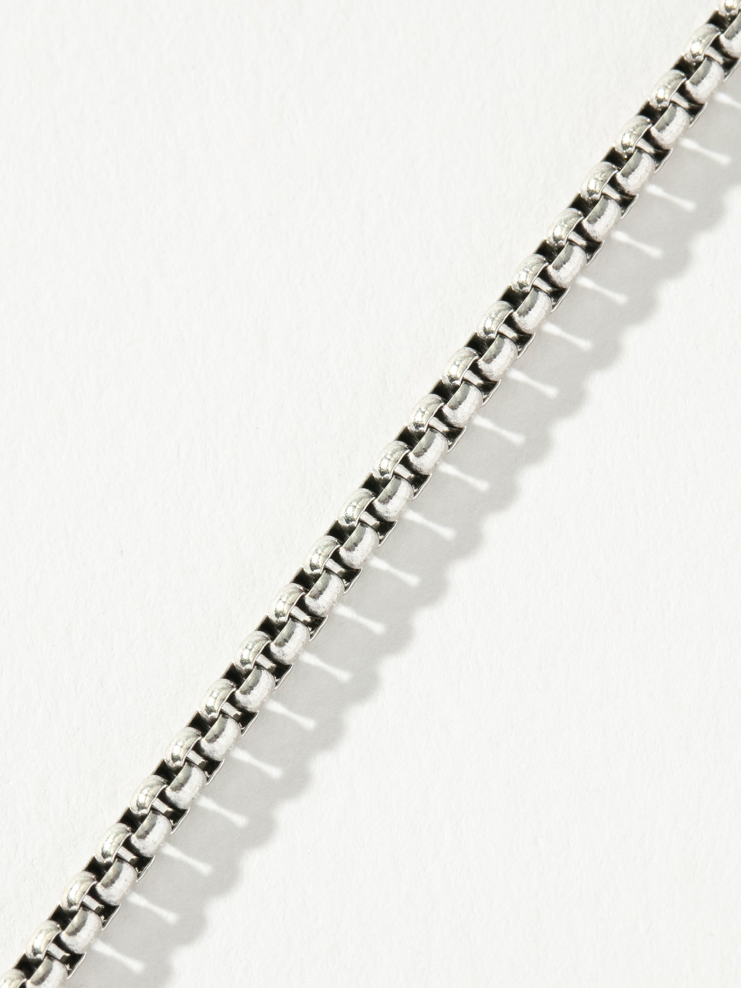 Men’s Round Box Chain Necklace 3mm | Silver | Product Detail Image 3 | Uncommon James