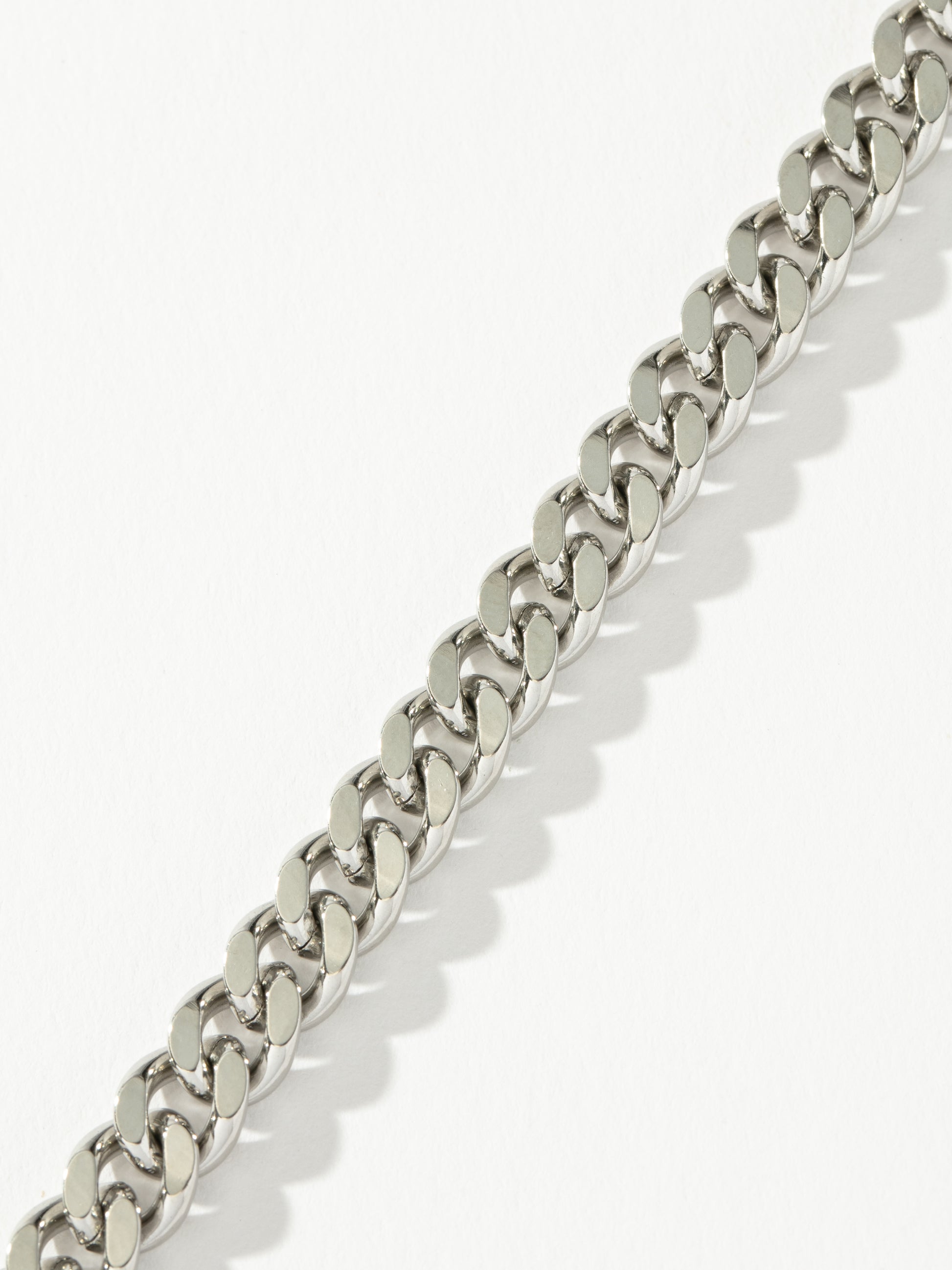 Men’s Cuban Chain Necklace 5mm | Silver | Product Detail Image 2 | Uncommon James