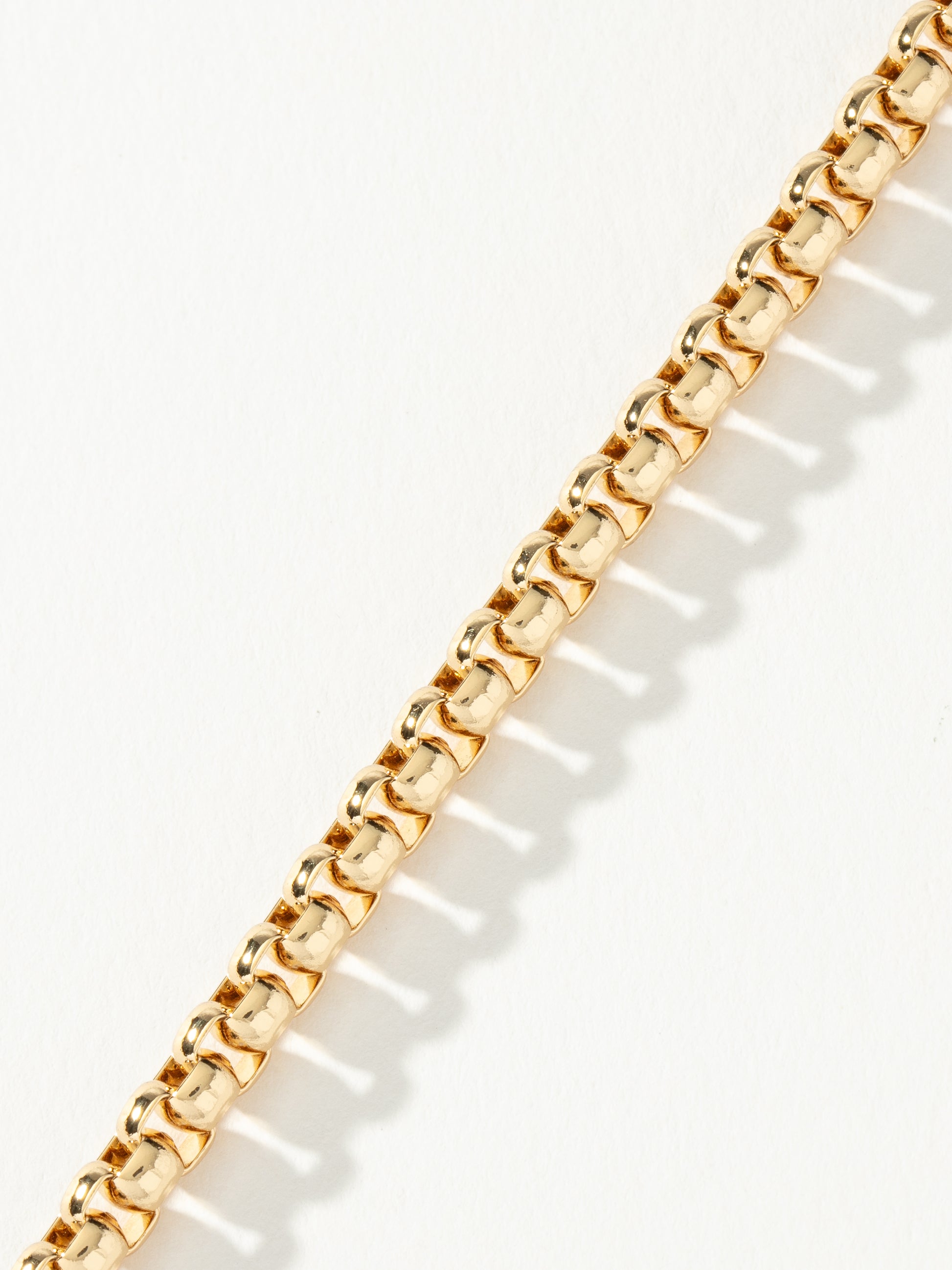 Men’s Round Box Chain Necklace 5mm | Gold | Product Detail Image 2 | Uncommon James