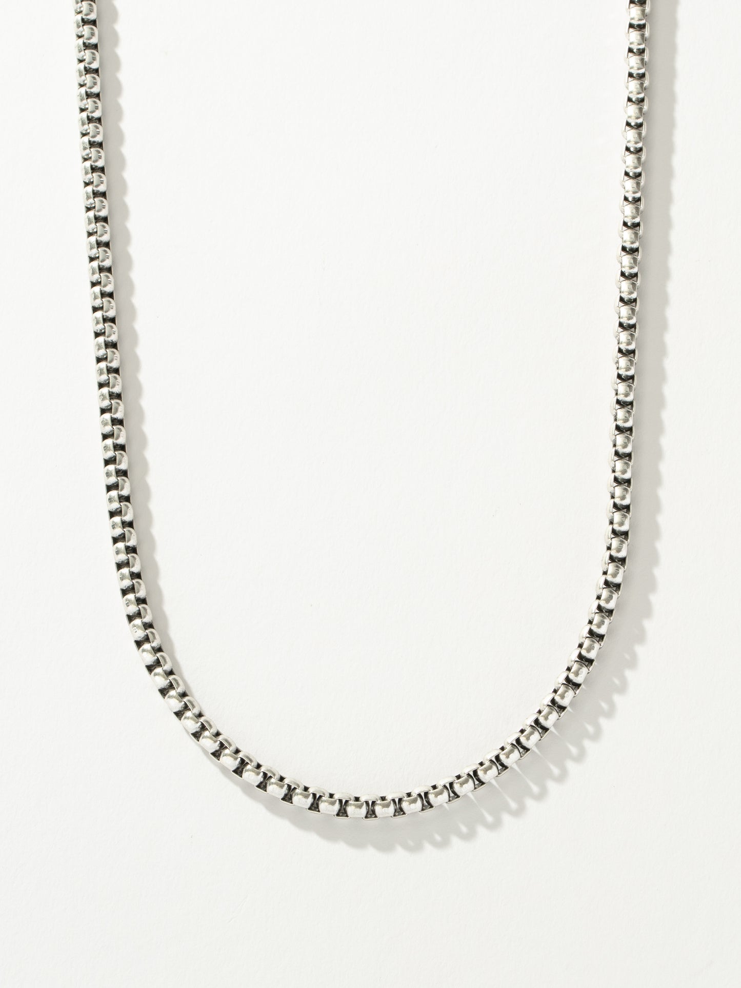 Men’s Round Box Chain Necklace 5mm | Silver | Product Detail Image | Uncommon James