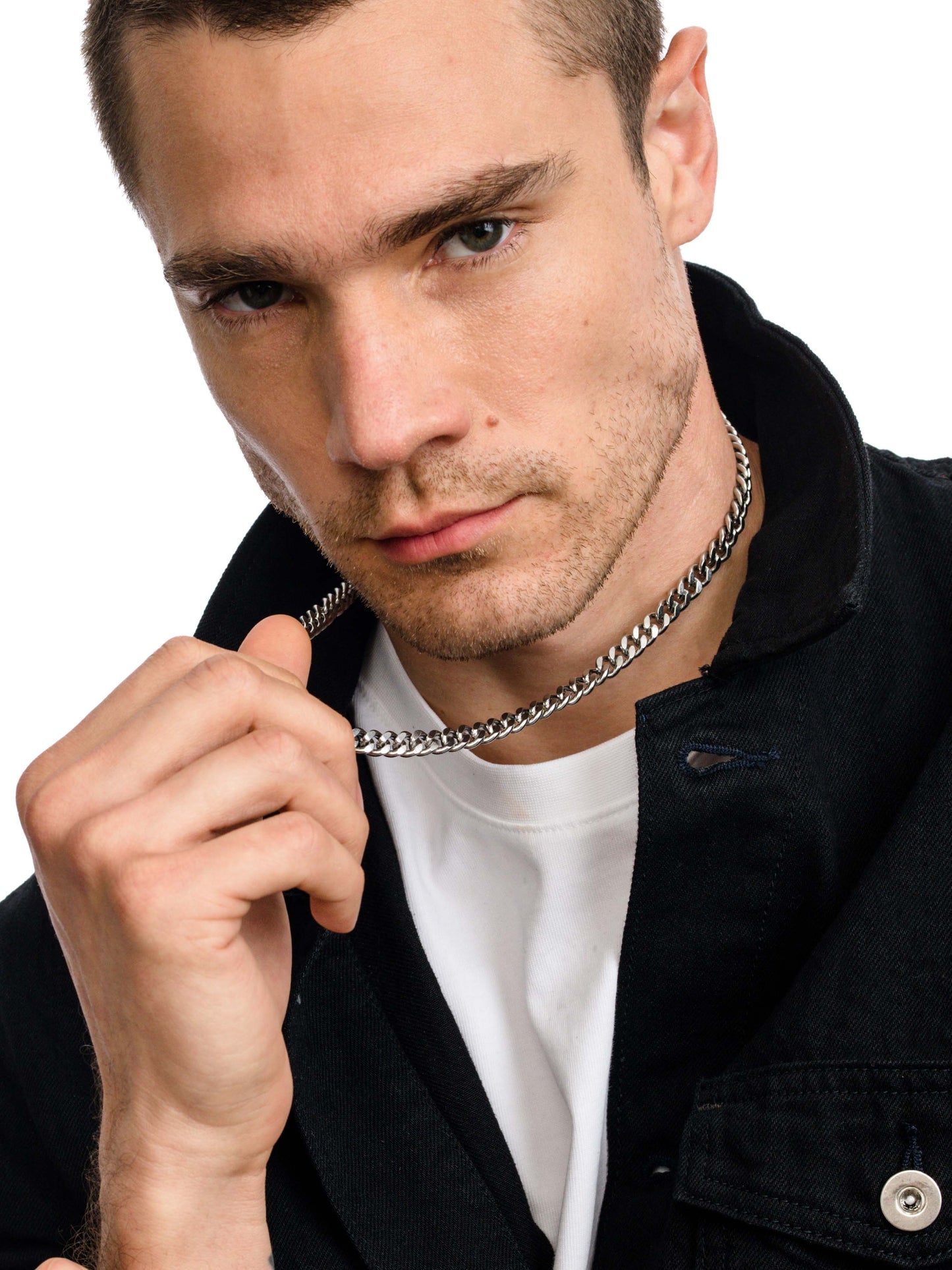 Men’s Cuban Chain Necklace 8mm | Silver | Model Image | Uncommon James