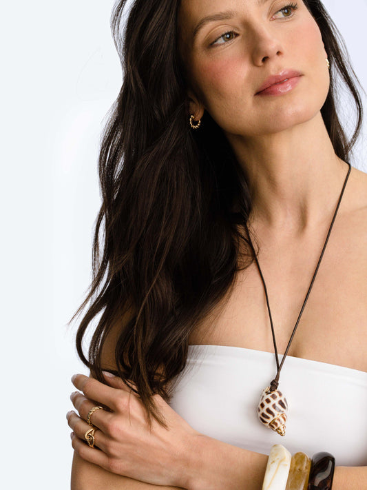 Conch Shell Cord Necklace