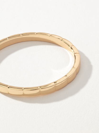 ["Path Ribbed Bangle Bracelet"]