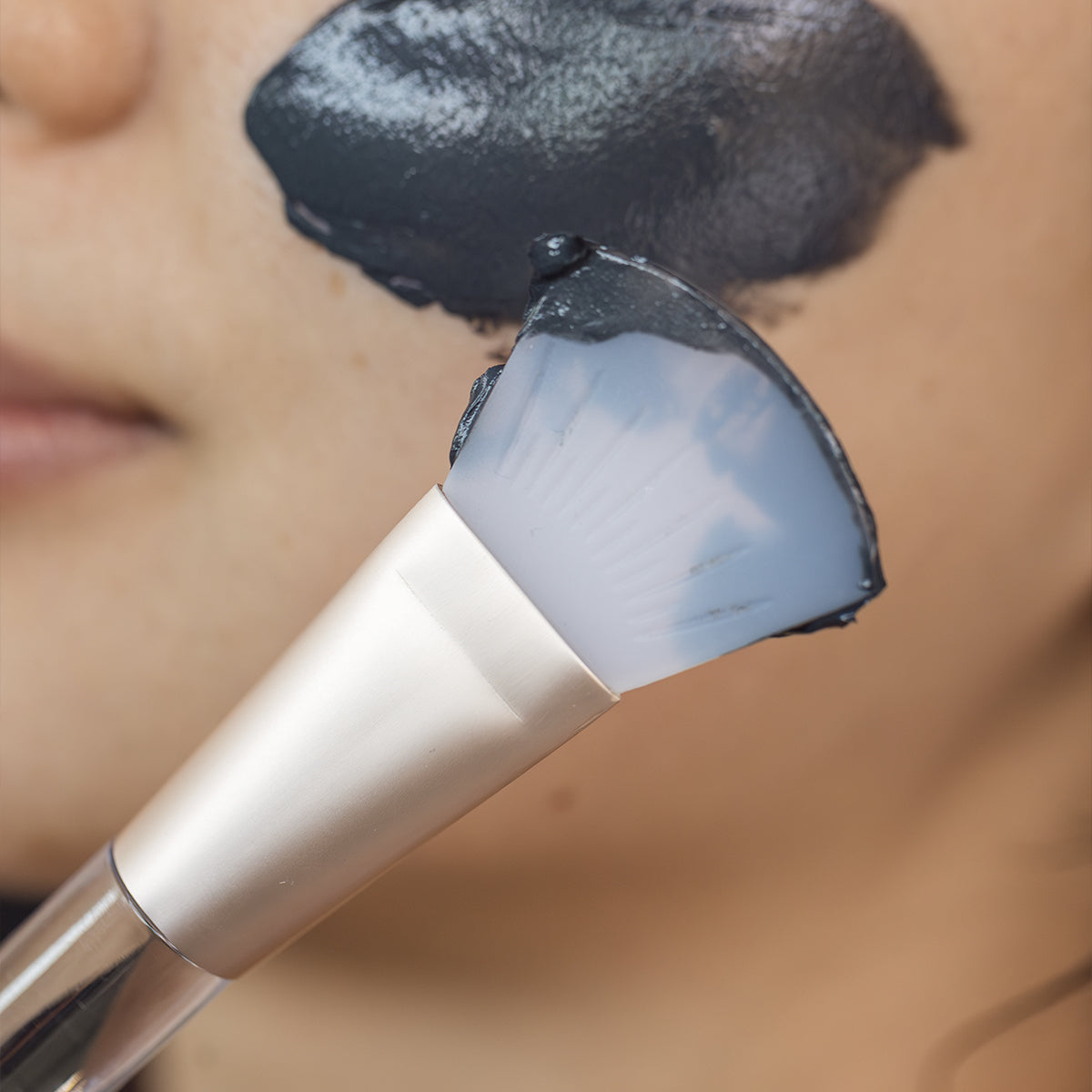 Silicone Face Mask Brush | KC Image 2 | Uncommon Beauty