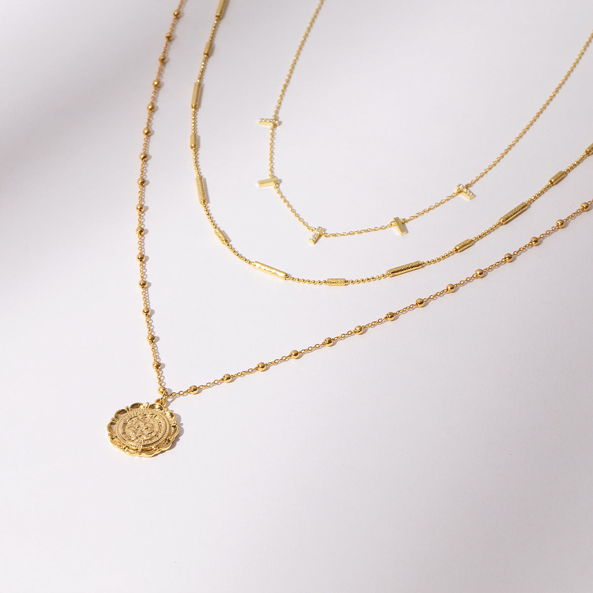 Intricate Chain Necklace Set | Gold | Product Image | Uncommon James