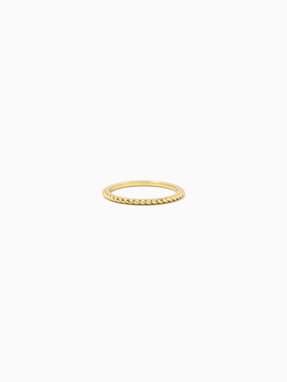 ["Rope Vermeil Ring ", " Gold Vermeil ", " Product Detail Image ", " Uncommon James"]