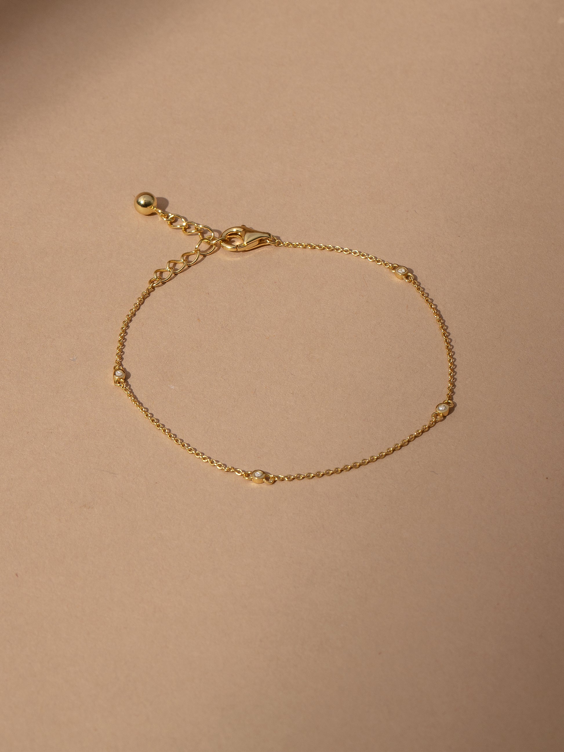 Dainty Diamond Vermeil Bracelet | Gold Vermeil | Product Image | Uncommon James