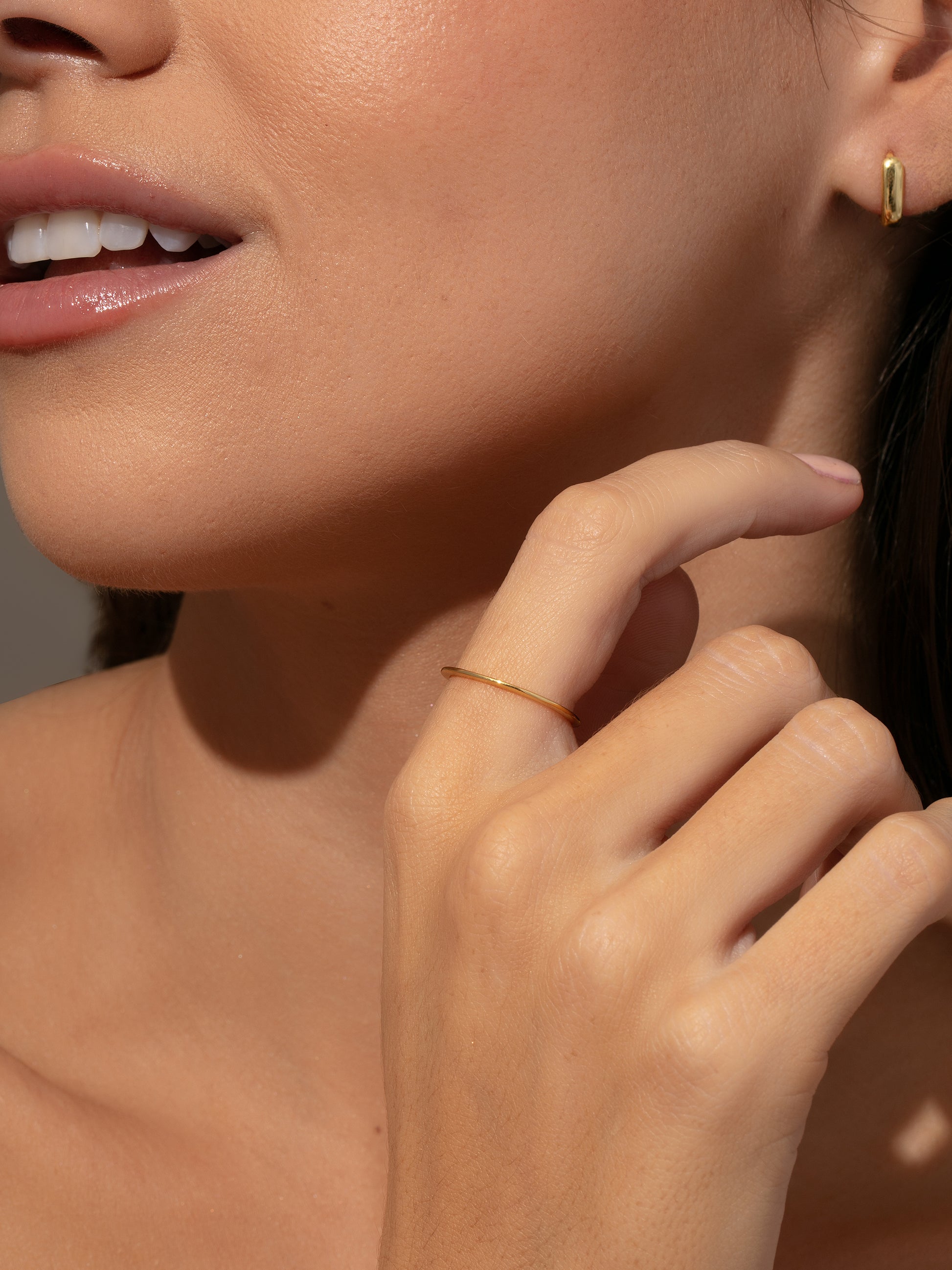 Simple Life Vermeil Ring | Gold | Model Image | Uncommon James