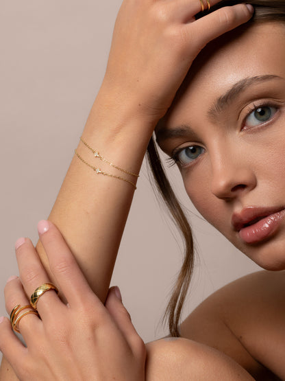 ["Vermeil Flirty Chain Bracelet ", " Gold Vermeil ", " Campaign Image ", " Uncommon James"]