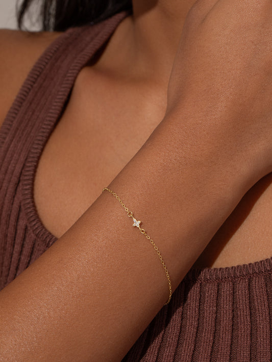 Vermeil Flirty Chain Bracelet | Gold Vermeil | Product Image | Uncommon James