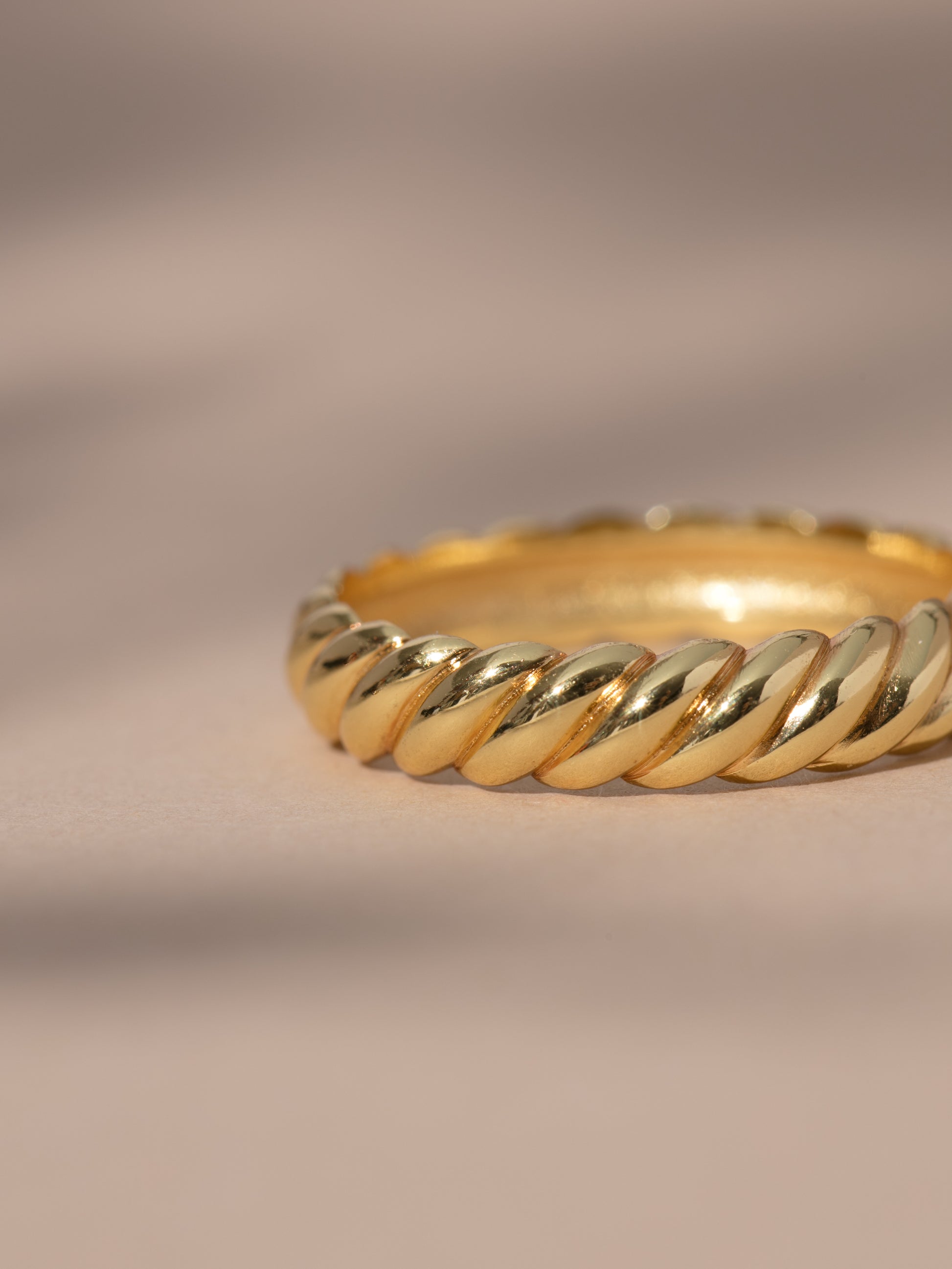 Vermeil Twisted Ring | Gold | Product Images | Uncommon James
